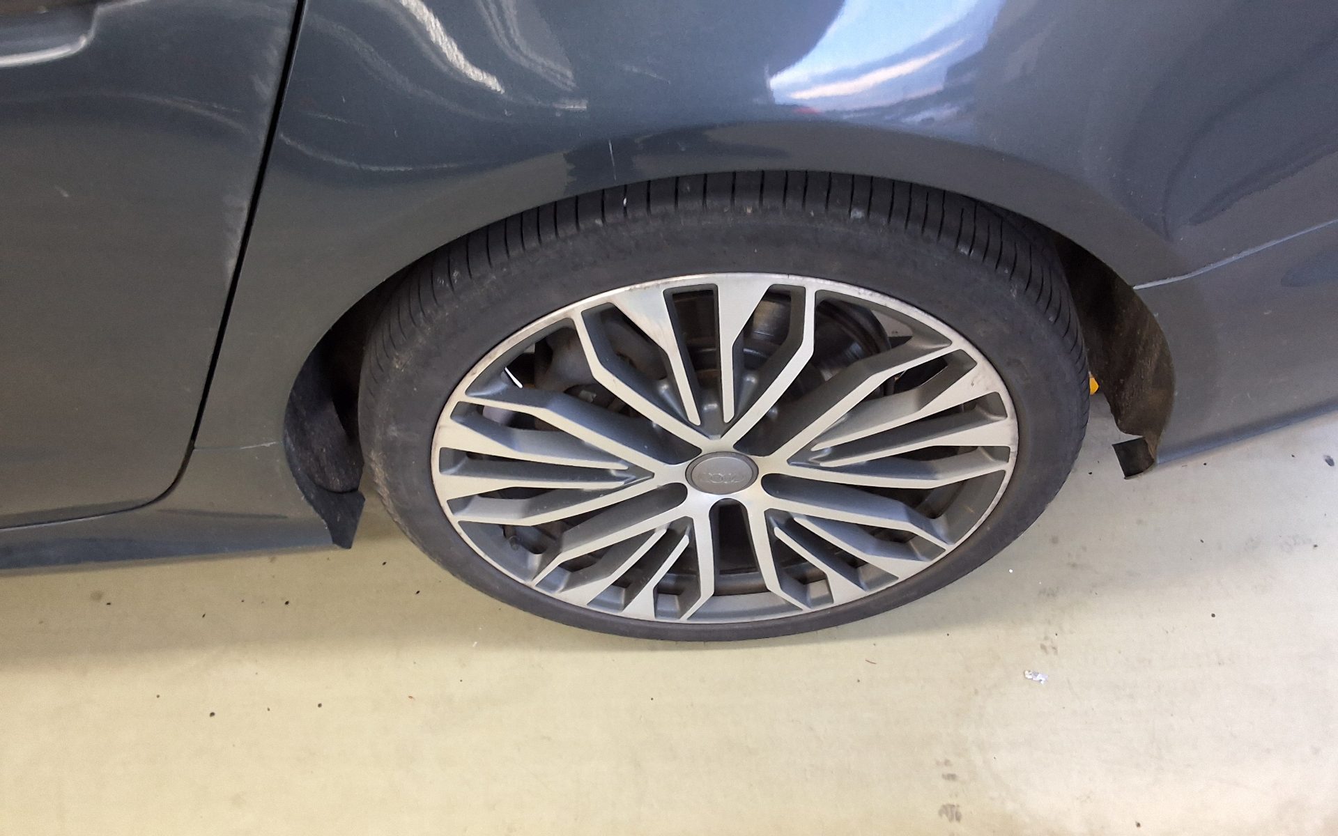 AUDI A6 (4TH GEN) 50 TDI QUATTRO PREMIUM 2016 - zdjęcie 25