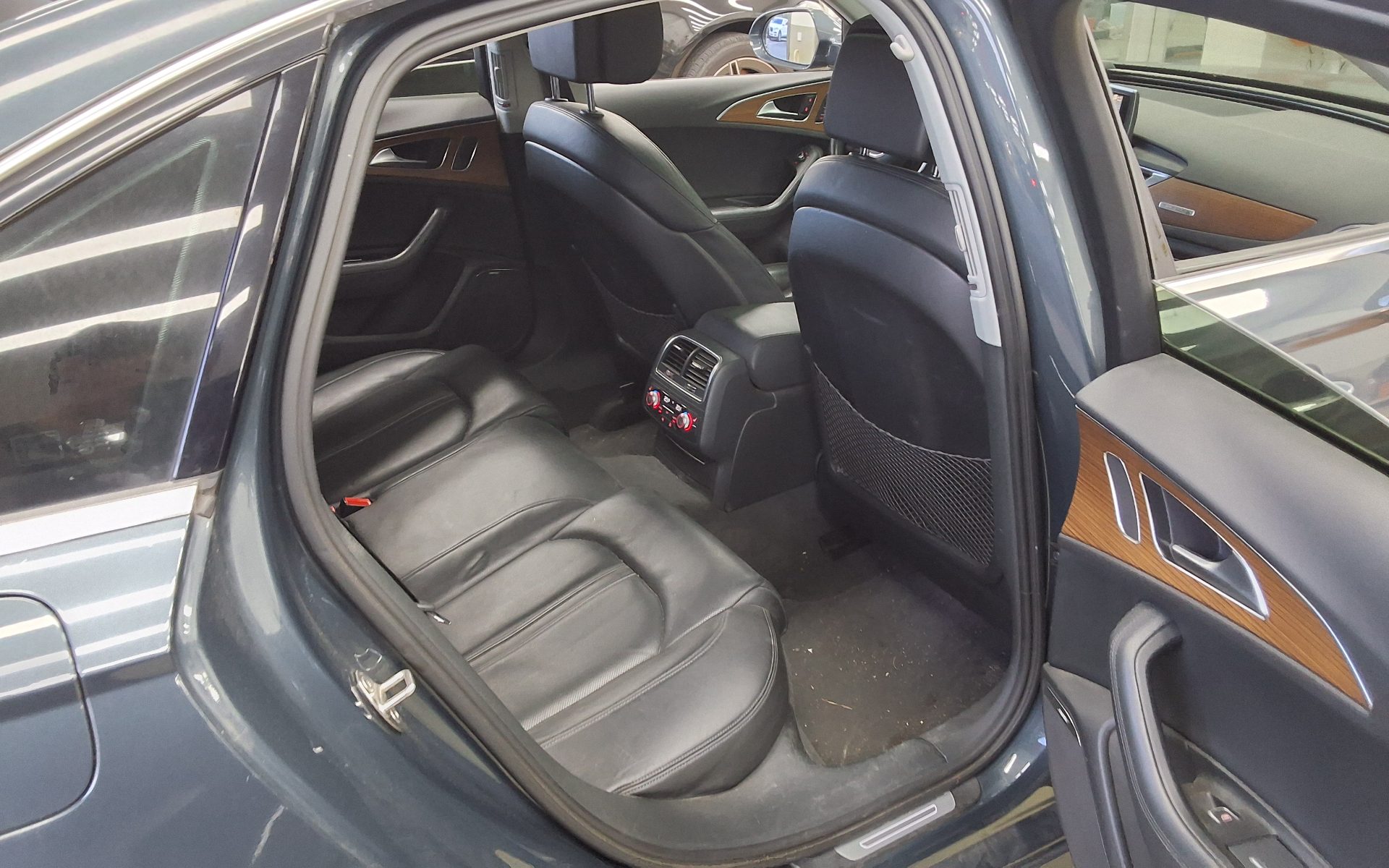 AUDI A6 (4TH GEN) 50 TDI QUATTRO PREMIUM 2016 - zdjęcie 13