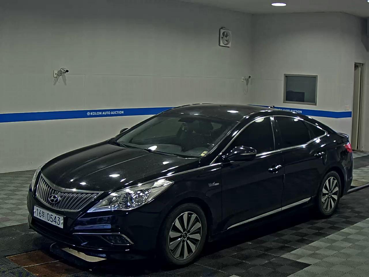 HYUNDAI GRANDEUR HG HYBRID 2.4 HEV PREMIUM 2016 - zdjęcie 2