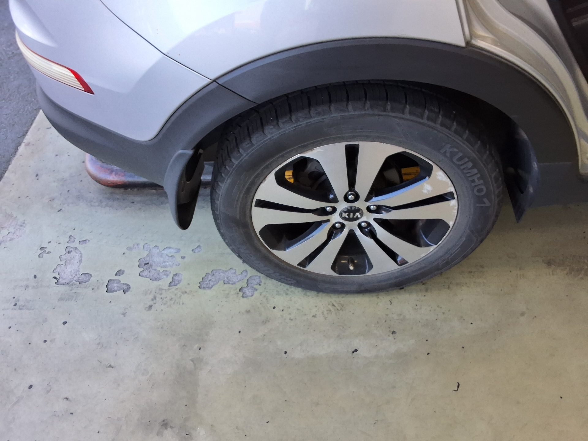 KIA SPORTAGE R DIESEL R2.0 2WD TLX PREMIUM 2011 - zdjęcie 24