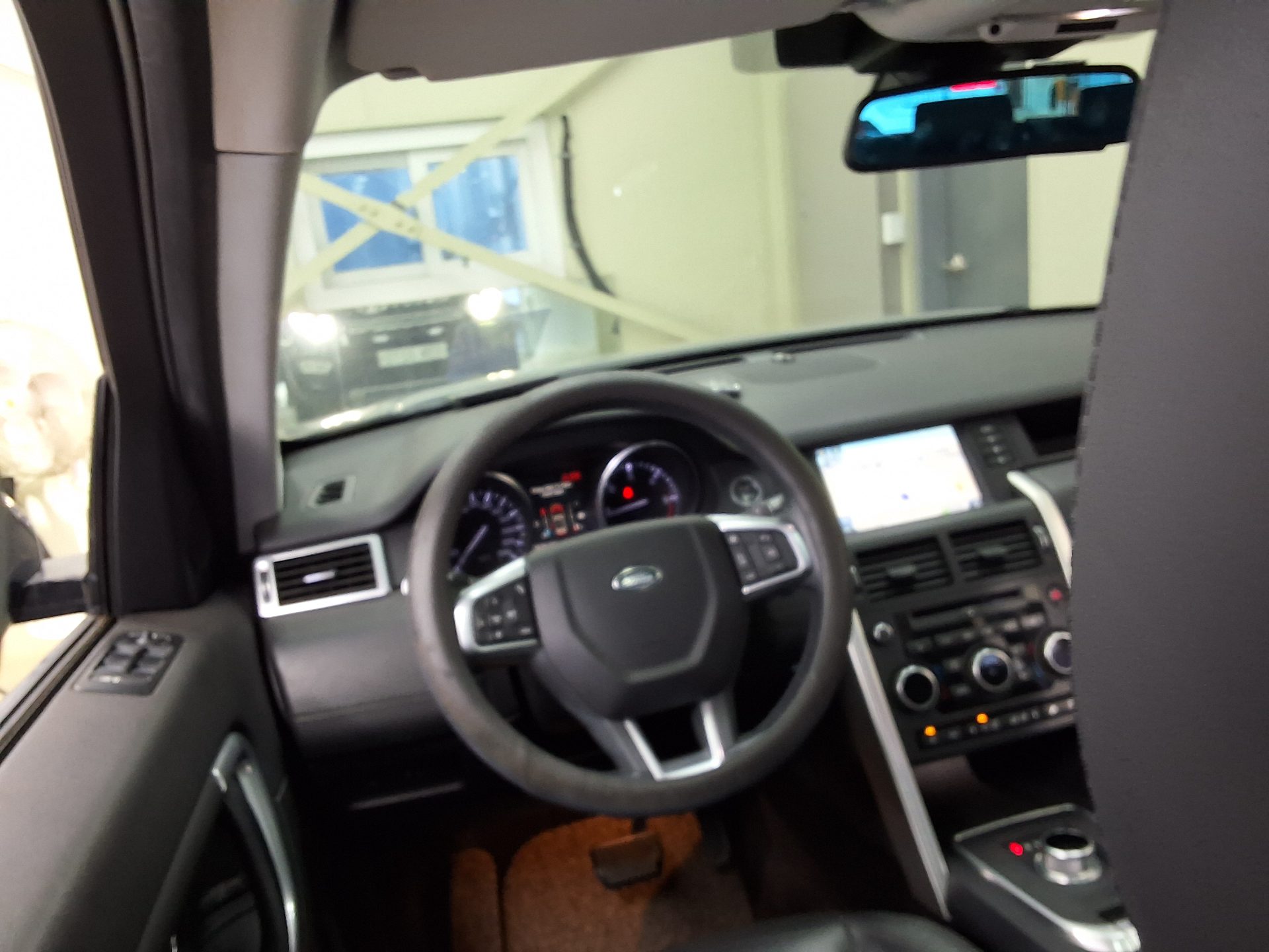 LAND ROVER DISCOVERY SPORT 2.0 TD4 HSE LUXURY 2016 - zdjęcie 12