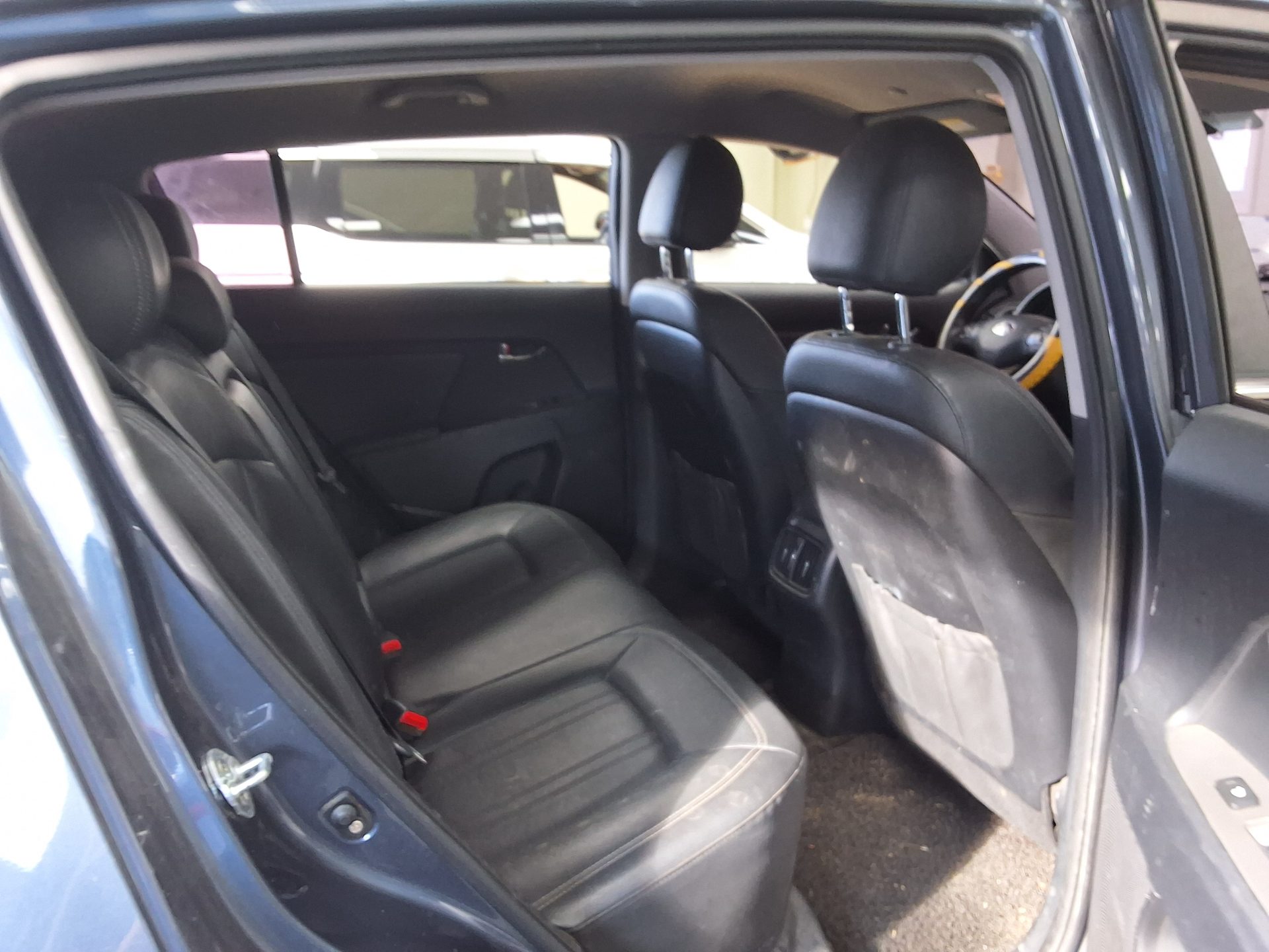 KIA THE NEW SPORTAGE R DIESEL R2.0 2WD PRESTIGE 2015 - zdjęcie 14