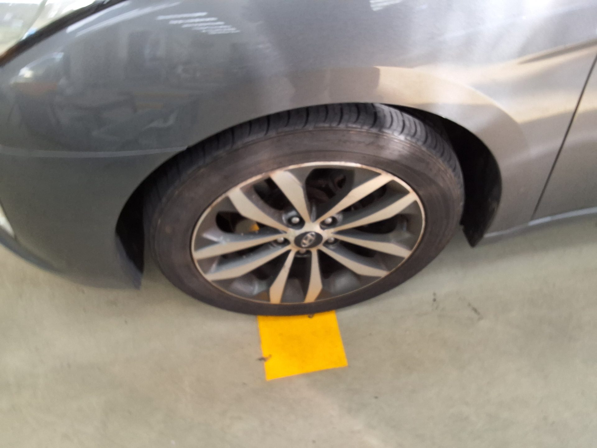 HYUNDAI i40 2.0 GDi PYL 2014 - zdjęcie 19