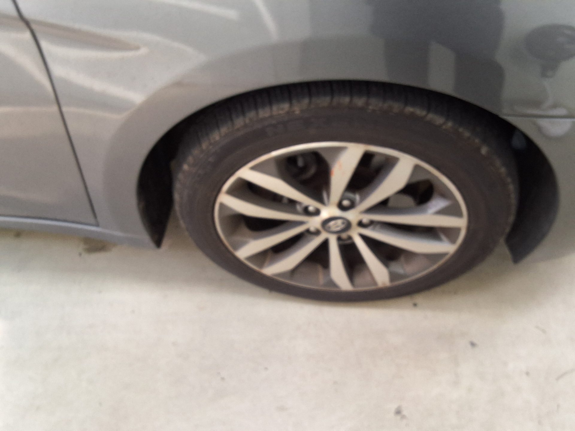 HYUNDAI i40 2.0 GDi PYL 2014 - zdjęcie 21