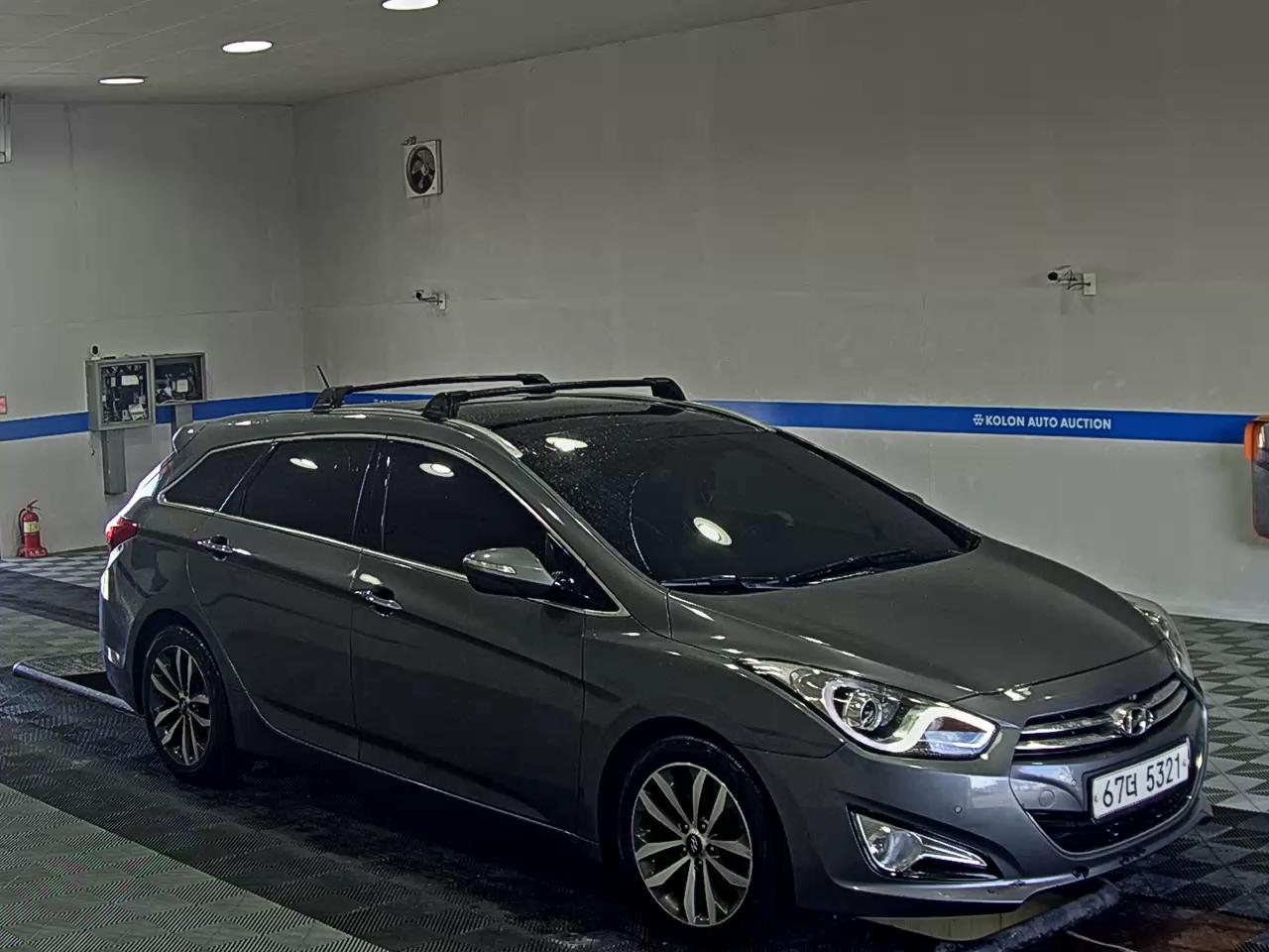 HYUNDAI i40 2.0 GDi PYL 2014 - zdjęcie 3