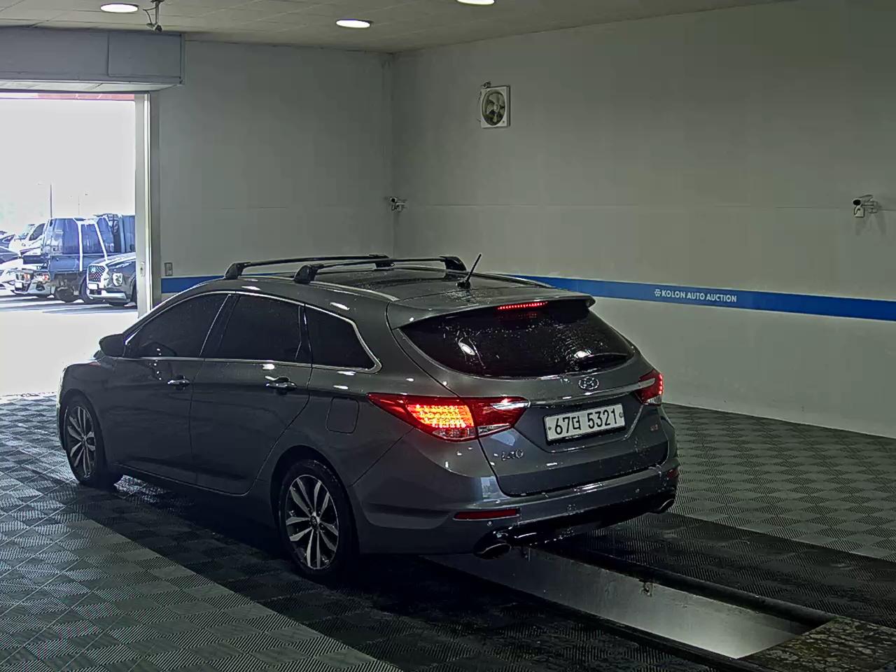HYUNDAI i40 2.0 GDi PYL 2014 - zdjęcie 6