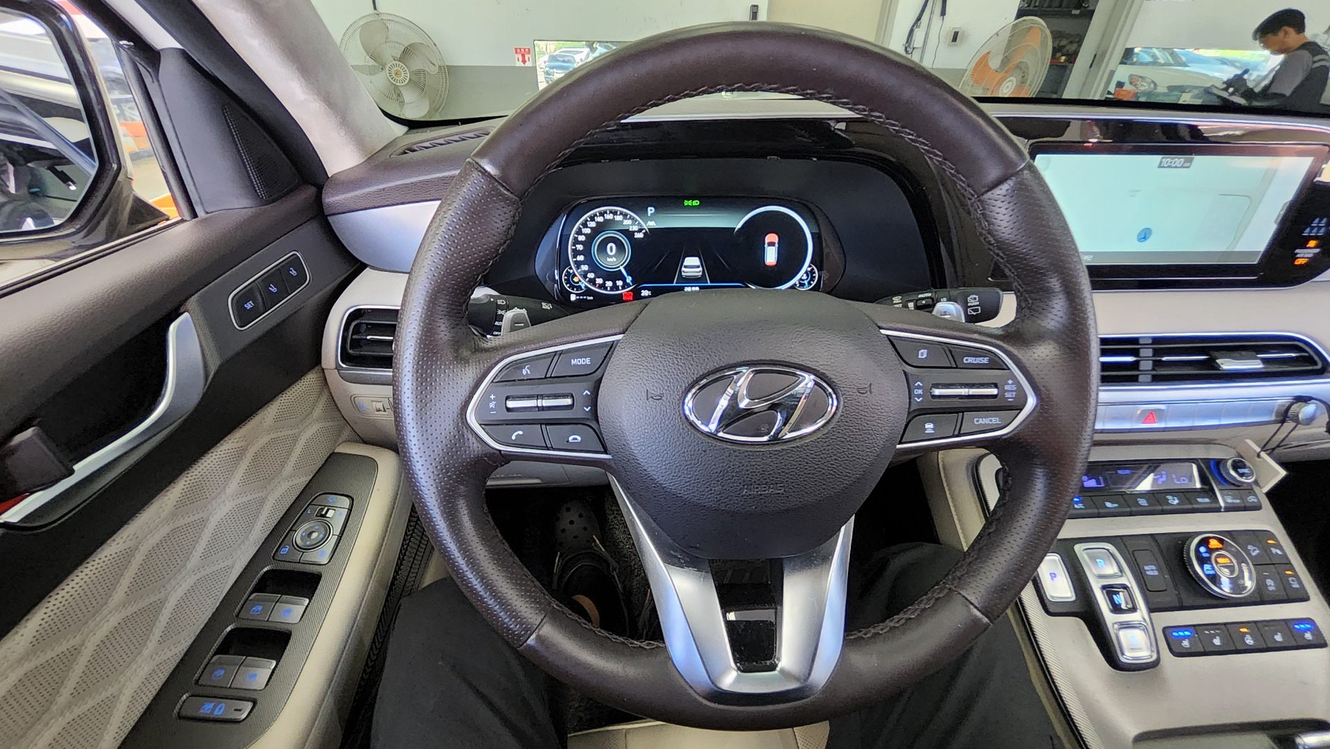 HYUNDAI PALISADE 3.8 GASOLINE AWD CALLIGRAPHY 2022 - zdjęcie 17