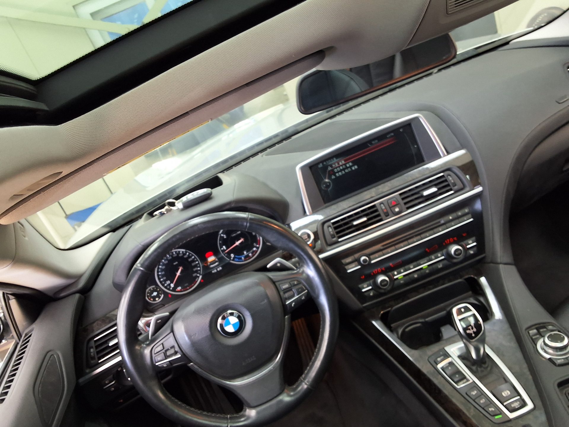 BMW 6 SERIES (3RD GEN) GRAN COUPE 640d xDRIVE 2013 - zdjęcie 12