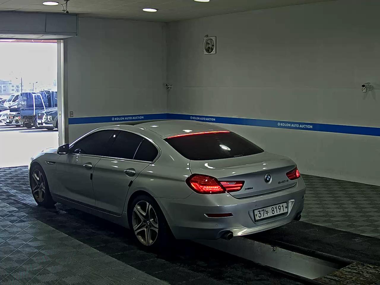 BMW 6 SERIES (3RD GEN) GRAN COUPE 640d xDRIVE 2013 - zdjęcie 6