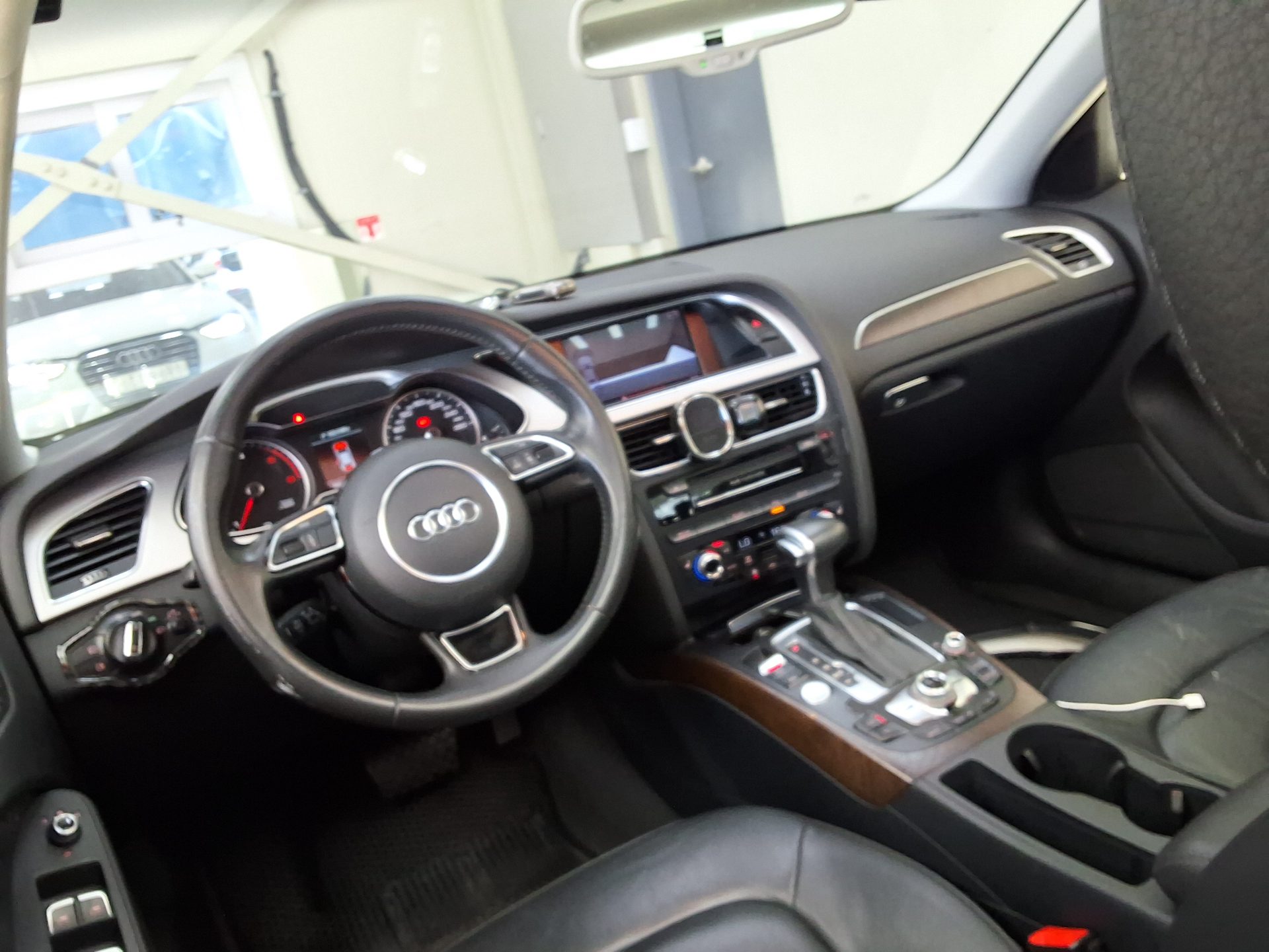 AUDI A4 (4TH GEN) 30 TDI DYNAMIC 2016 - zdjęcie 12