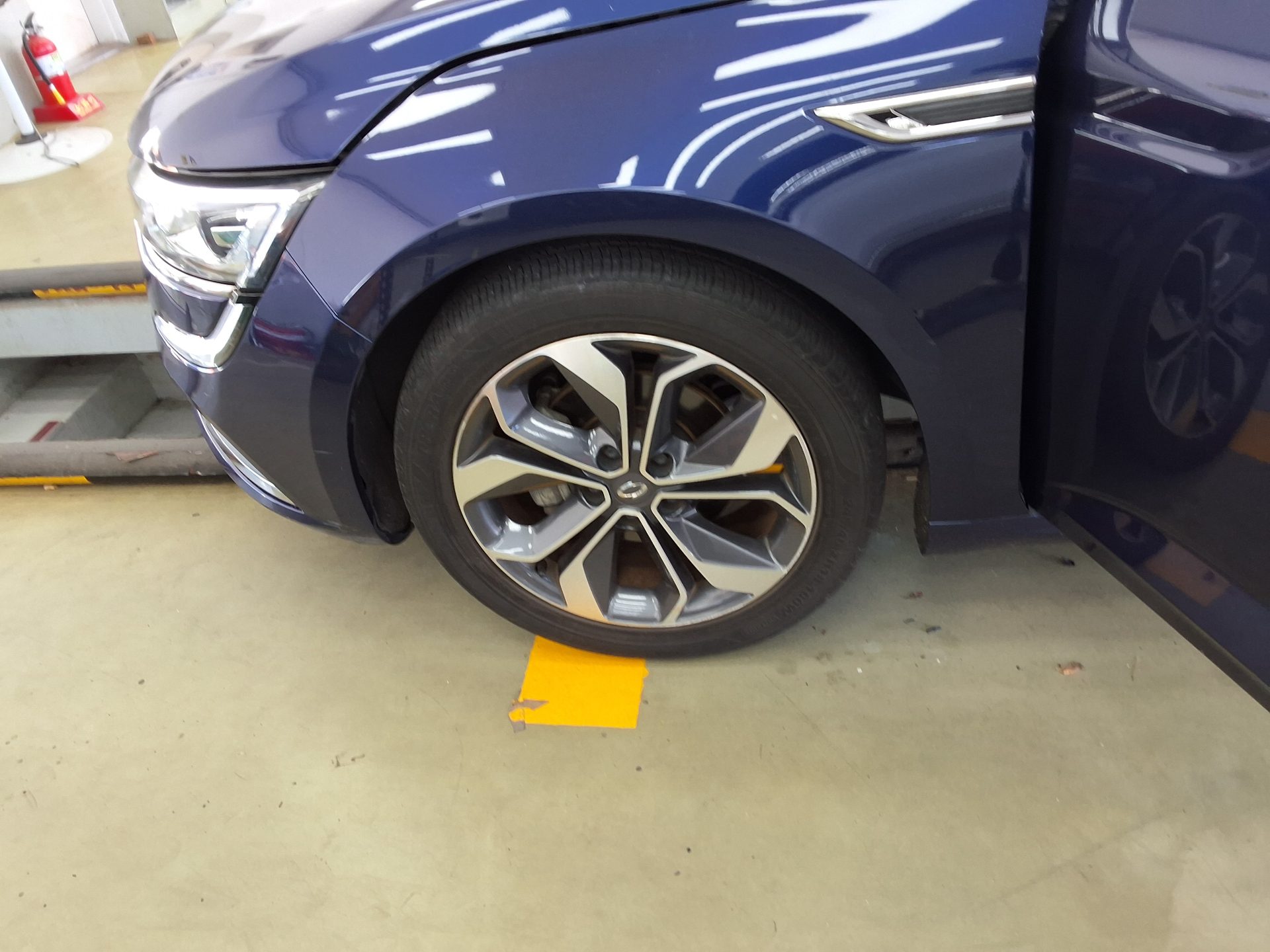 RENAULT (SAMSUNG) SM6 2.0 GDe LE 2019 - zdjęcie 21
