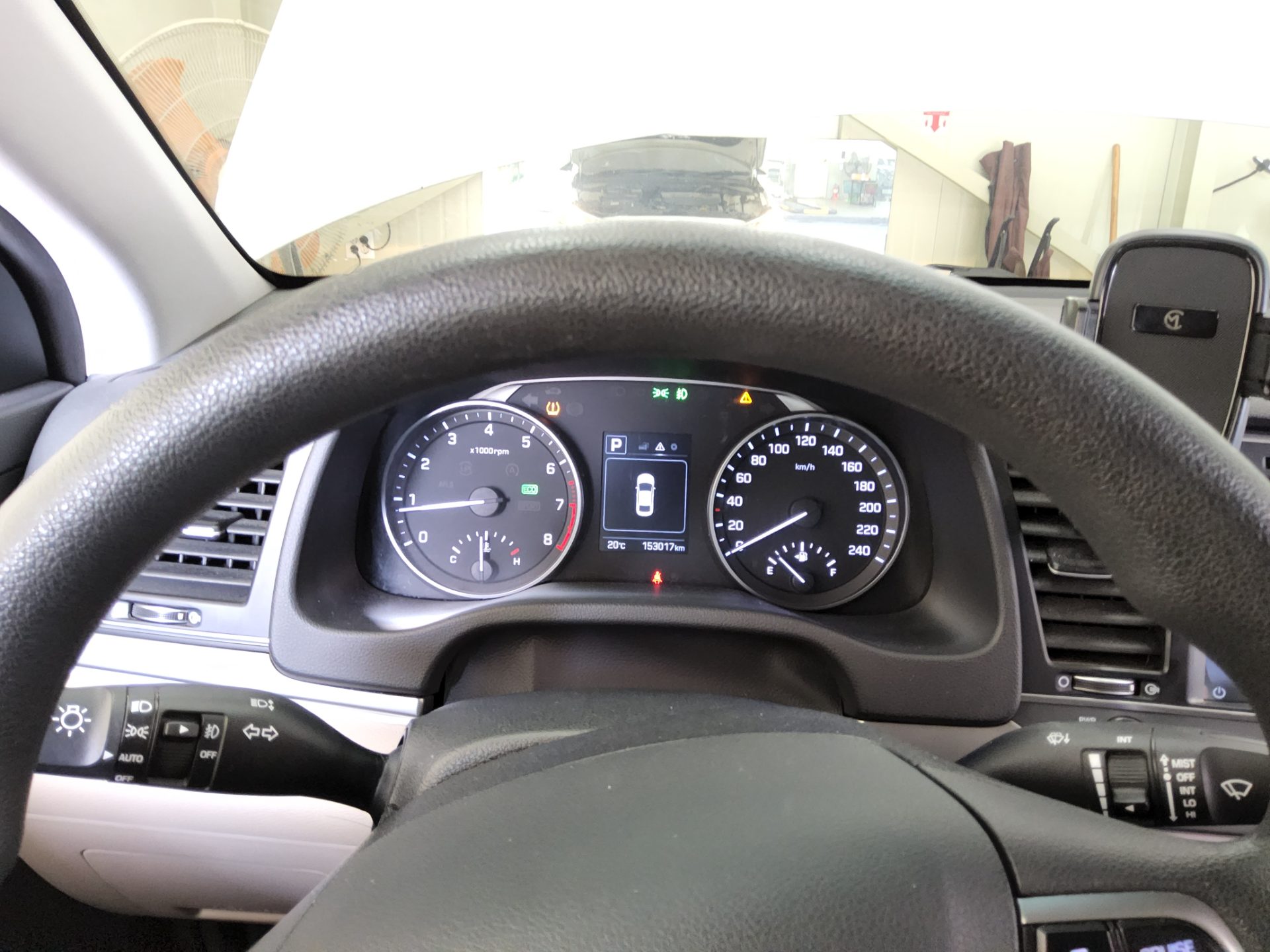 HYUNDAI AVANTE AD 1.6 GDi VALUE PLUS 2018 - zdjęcie 9