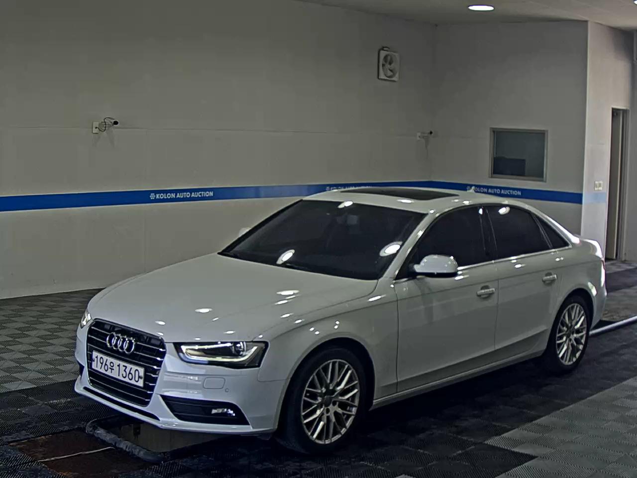 AUDI A4 (4TH GEN) 30 TDI DYNAMIC 2016 - zdjęcie 2