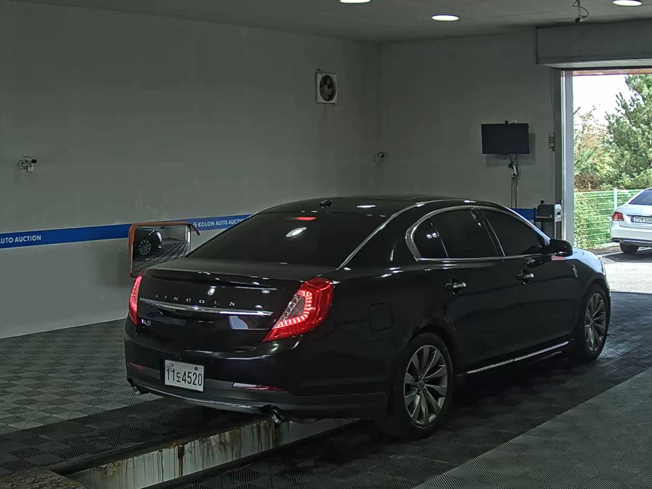 LINCOLN NEW MKS 3.7 FWD 2015 - zdjęcie 5