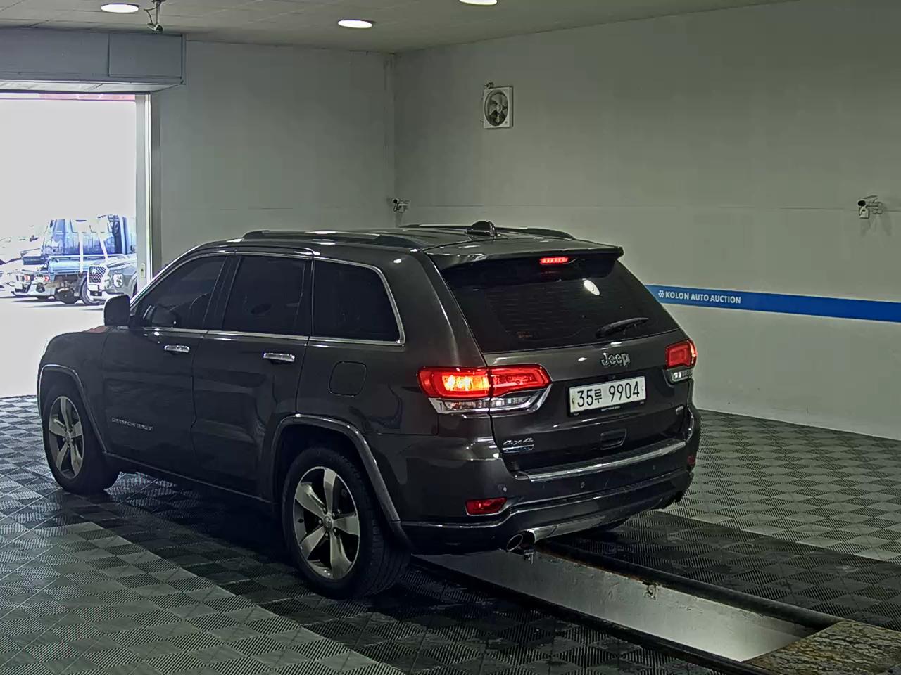 JEEP GRAND CHEROKEE (WK2) 3.0 V6 TURBO DIESEL OVERLAND 2014 - zdjęcie 6