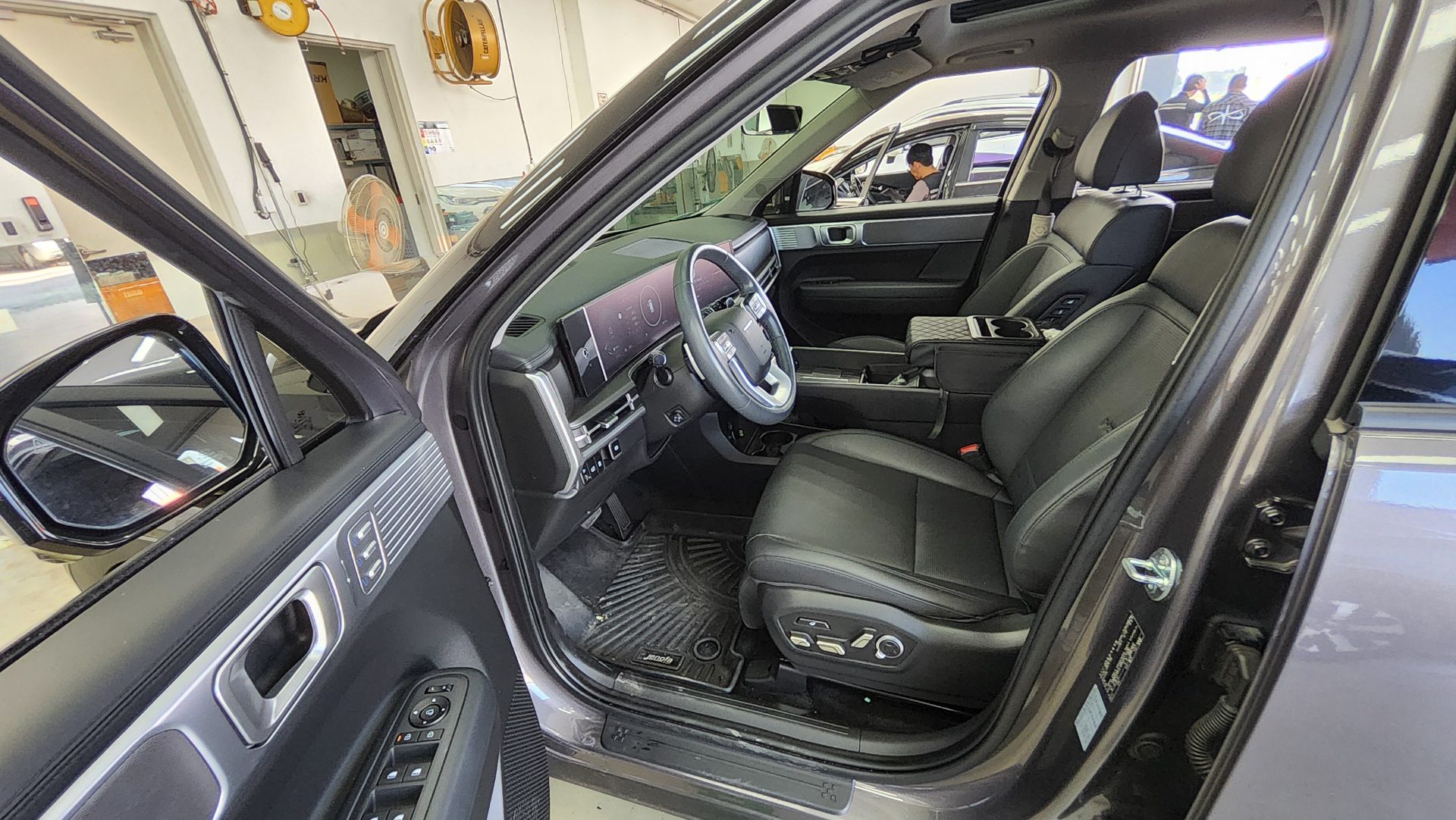 HYUNDAI THE ALL NEW SANTA FE GASOLINE 2.5 2WD PRESTIGE 2024 - zdjęcie 10
