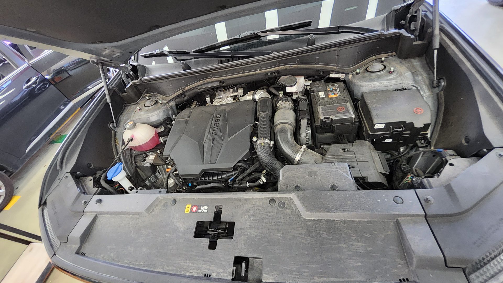 HYUNDAI THE ALL NEW SANTA FE GASOLINE 2.5 2WD PRESTIGE 2024 - zdjęcie 22