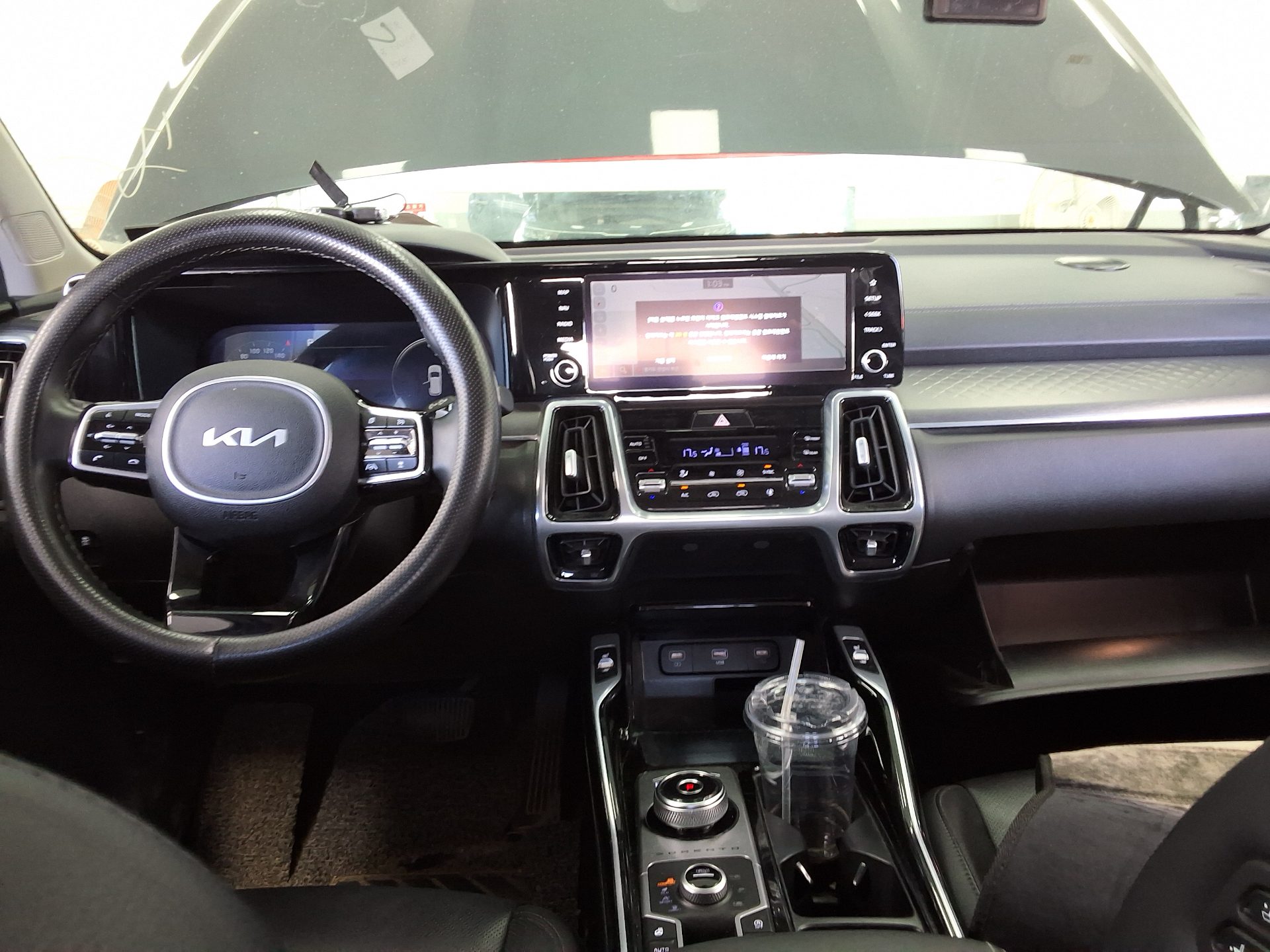 KIA NEW SORENTO (MQ4) 2.2 DIESEL 4WD NOBLESSE 2022 - zdjęcie 11