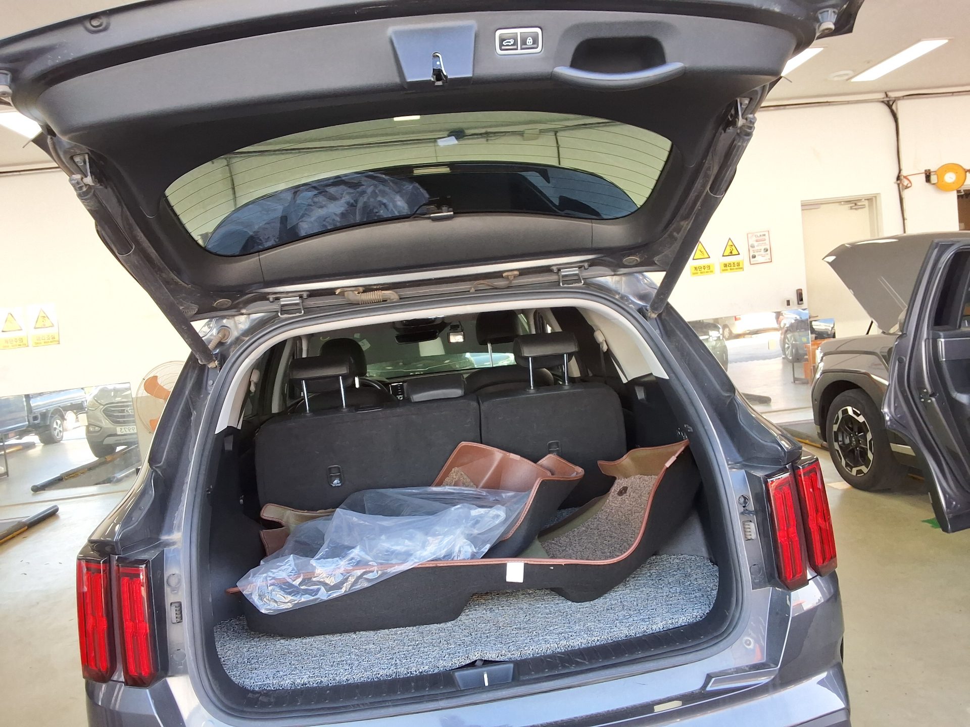 KIA NEW SORENTO (MQ4) 2.2 DIESEL 4WD NOBLESSE 2022 - zdjęcie 15
