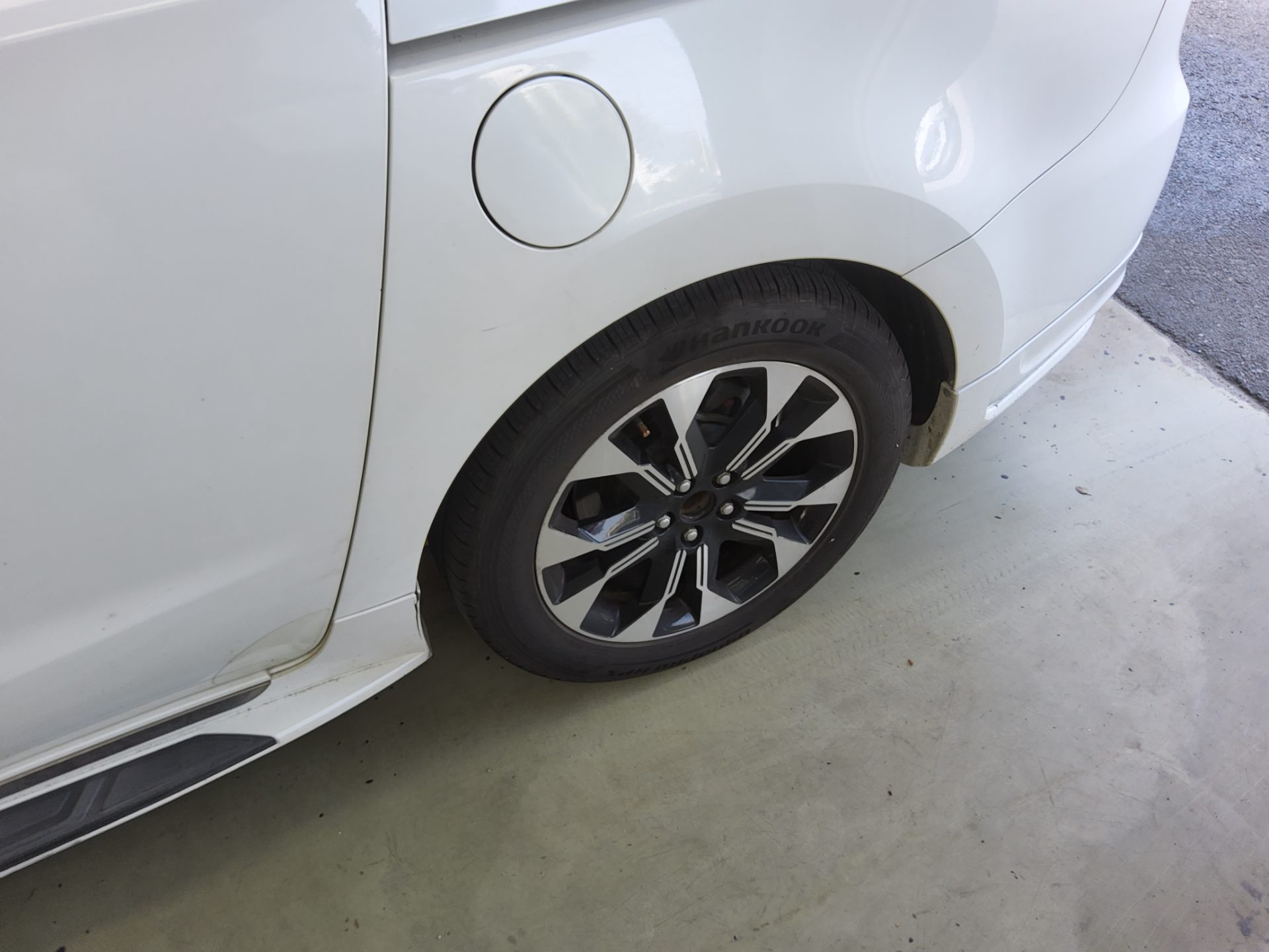 KIA ALL NEW CARNIVAL 9-SEATER DIESEL PRESTIGE 2017 - zdjęcie 22