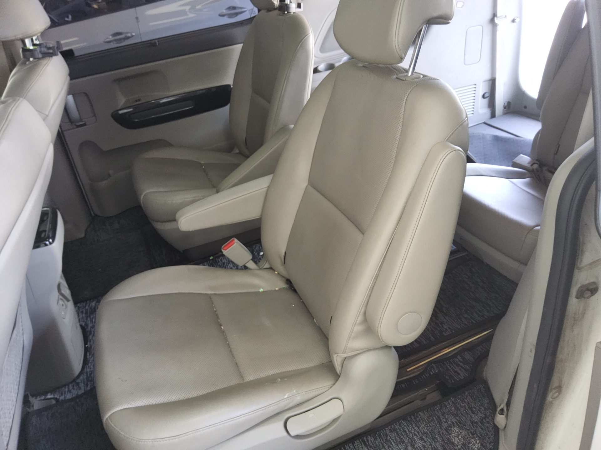 KIA ALL NEW CARNIVAL 9-SEATER DIESEL PRESTIGE 2017 - zdjęcie 12