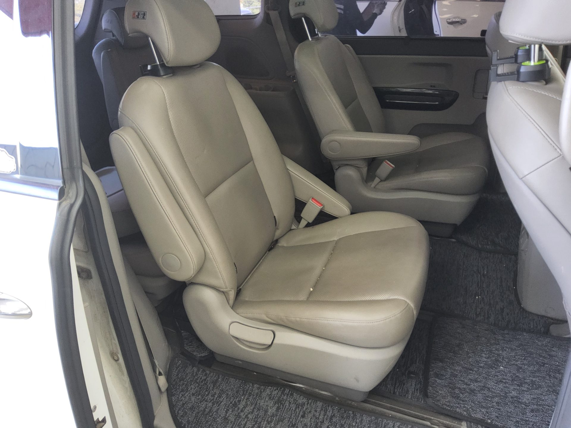 KIA ALL NEW CARNIVAL 9-SEATER DIESEL PRESTIGE 2017 - zdjęcie 13