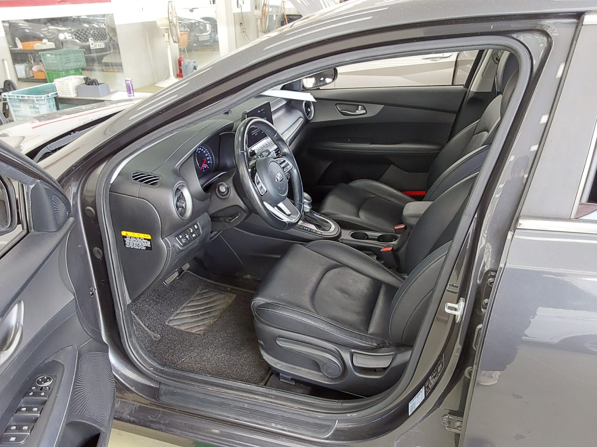 KIA ALL NEW K3 1.6 GASOLINE PRESTIGE 2020 - zdjęcie 10
