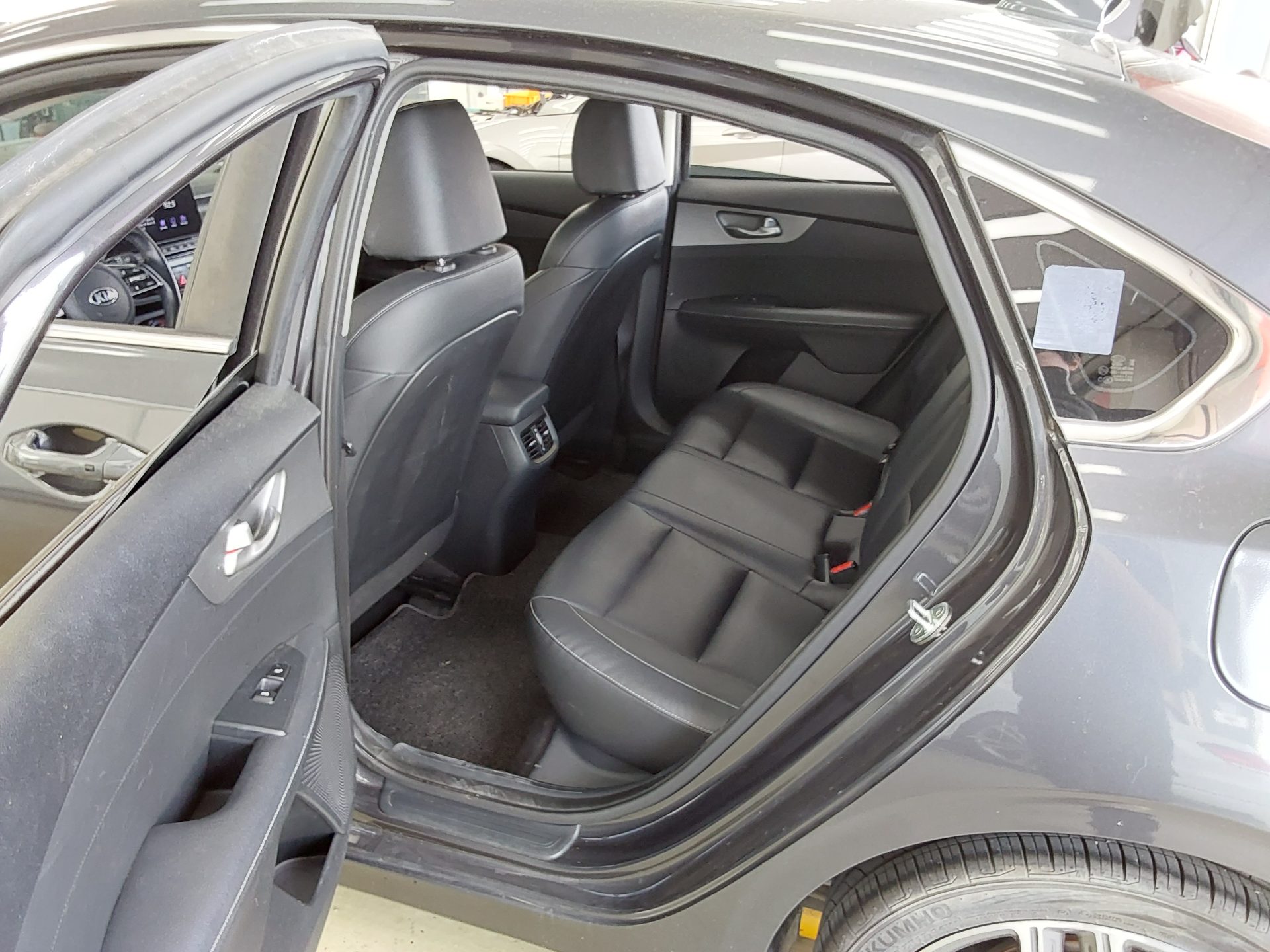 KIA ALL NEW K3 1.6 GASOLINE PRESTIGE 2020 - zdjęcie 12