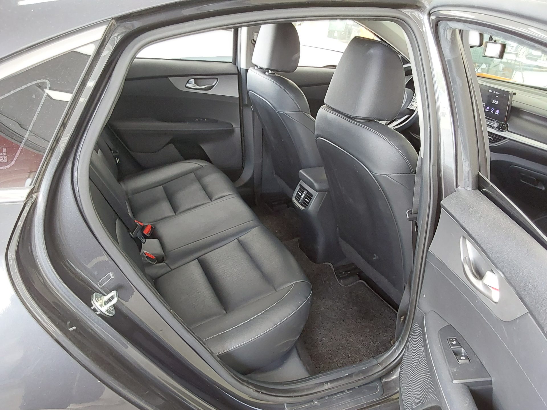 KIA ALL NEW K3 1.6 GASOLINE PRESTIGE 2020 - zdjęcie 13
