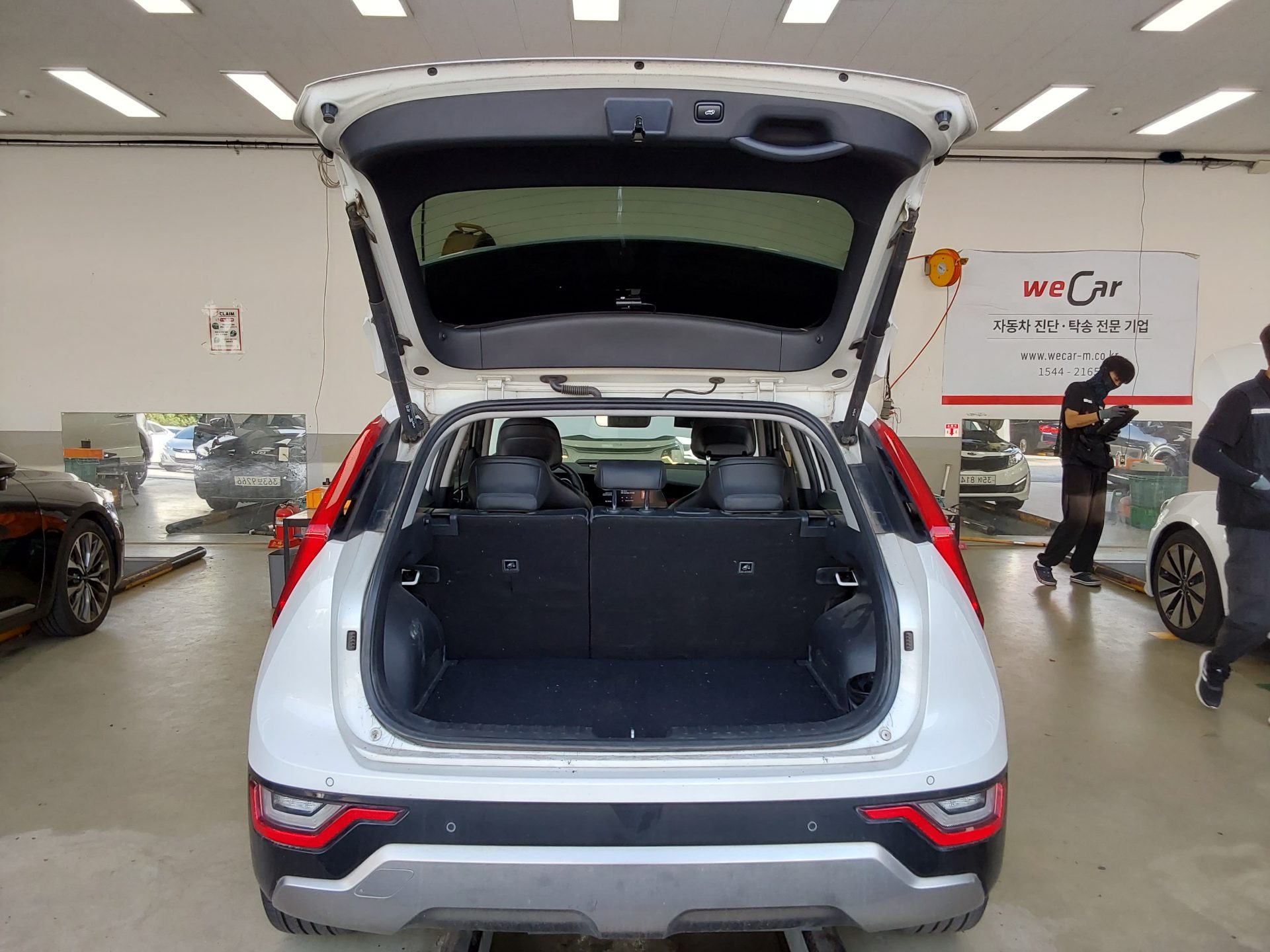KIA THE ALL NEW NIRO 1.6 HEV SIGNATURE 2022 - zdjęcie 15