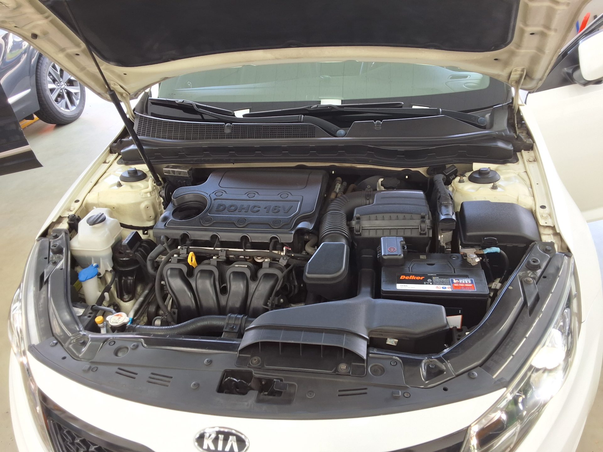 KIA K5 2.0 CVVT PRESTIGE 2012 - zdjęcie 19