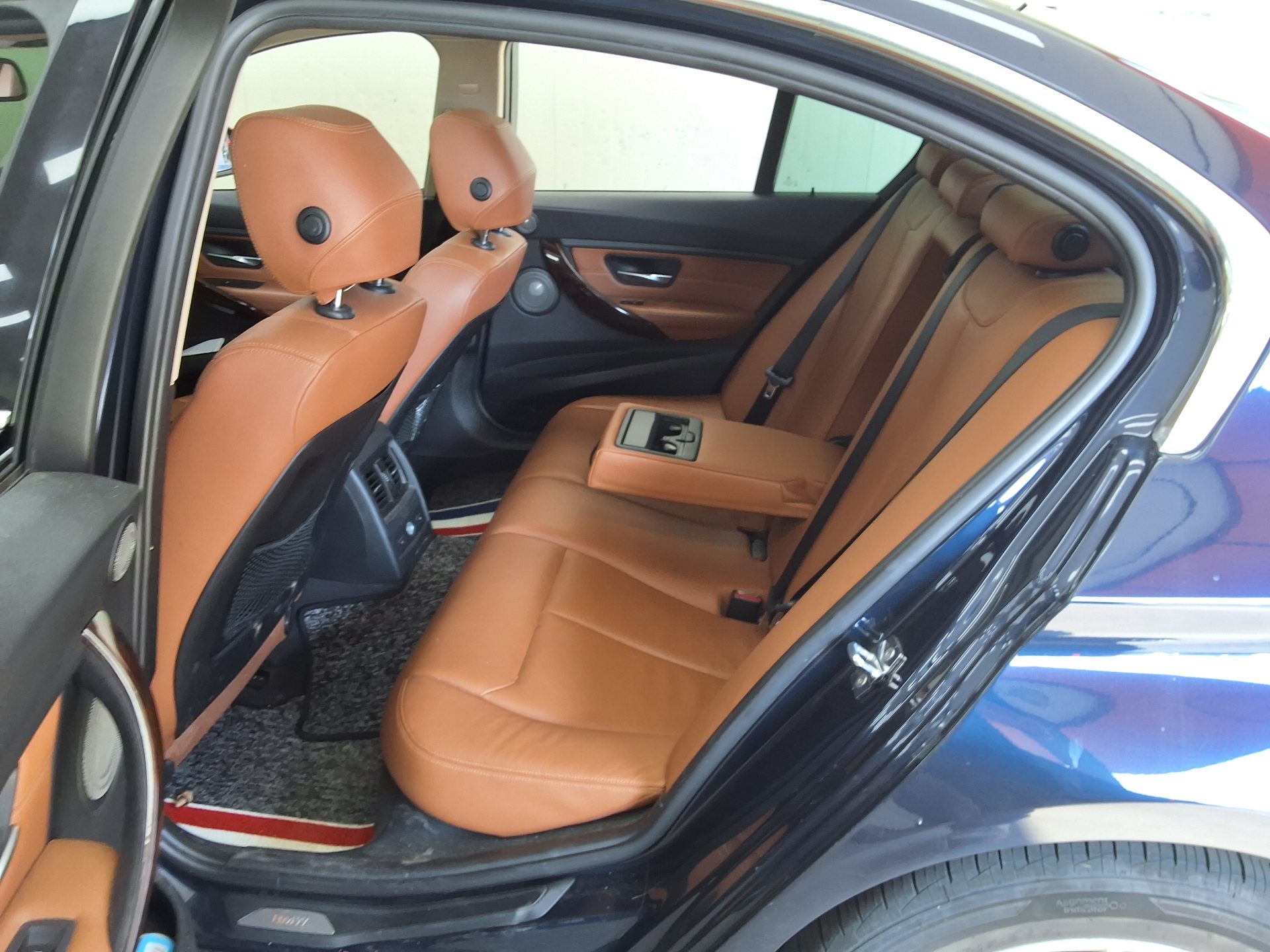 BMW 3 SERIES (6TH GEN) 320d LUXURY 2012 - zdjęcie 13