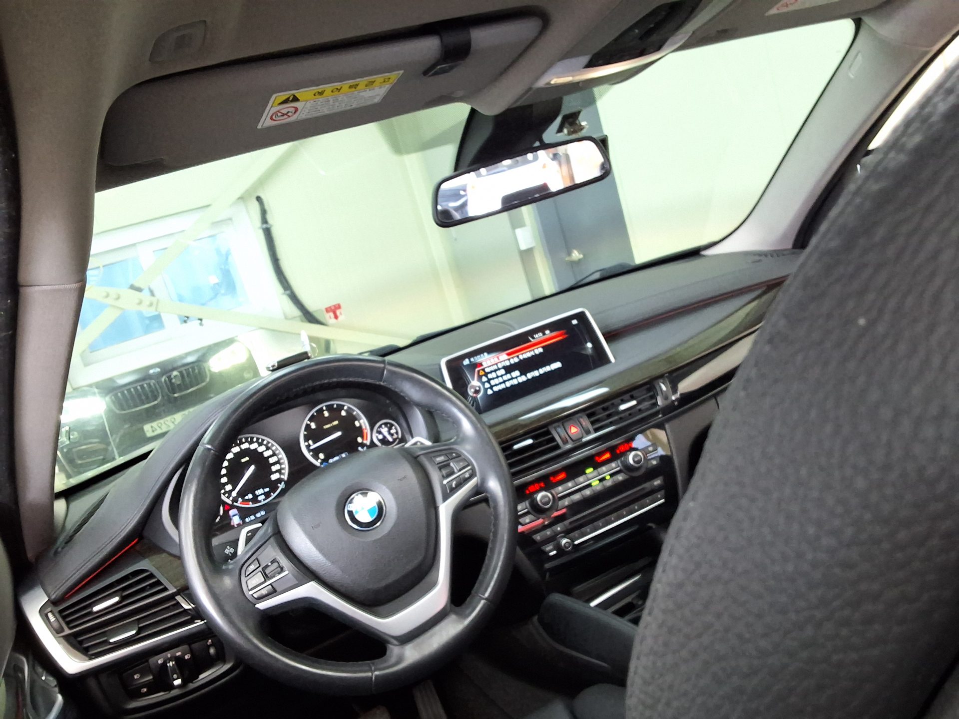 BMW X6 (2ND GEN) 40d xDRIVE 2015 - zdjęcie 12