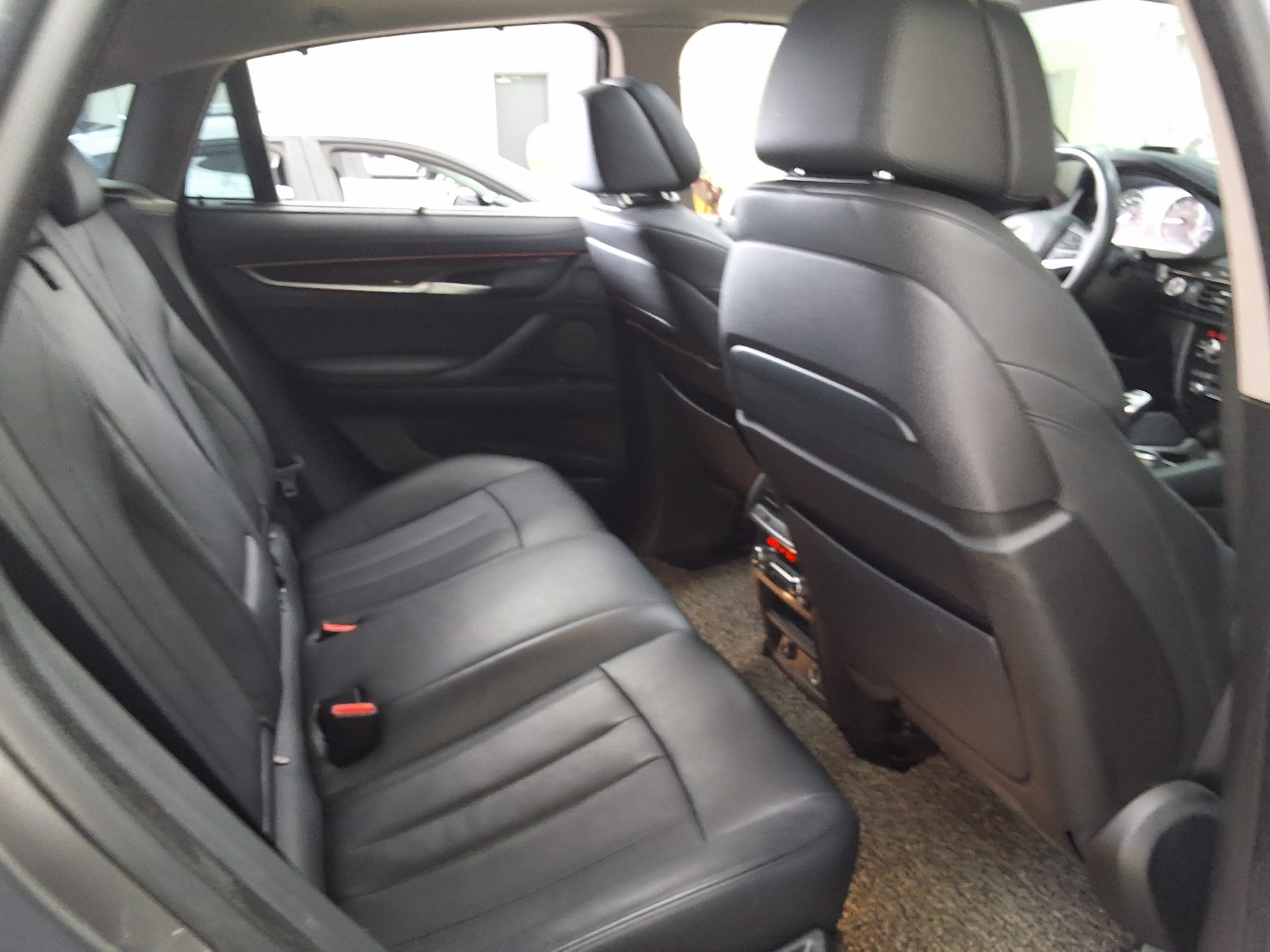 BMW X6 (2ND GEN) 40d xDRIVE 2015 - zdjęcie 14