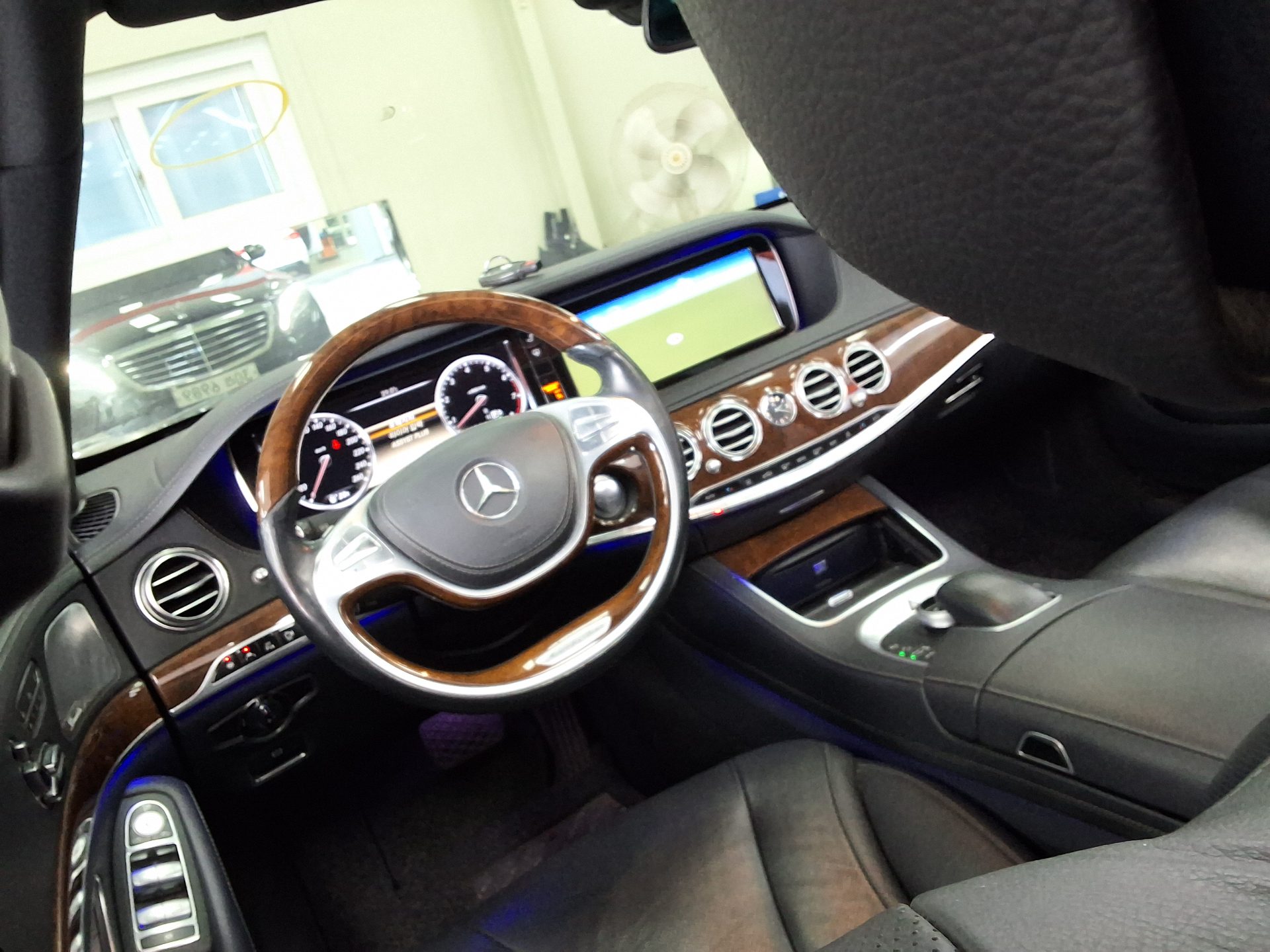 MERCEDES-BENZ S-CLASS (5TH GEN) S550L 4MATIC 2014 - zdjęcie 12
