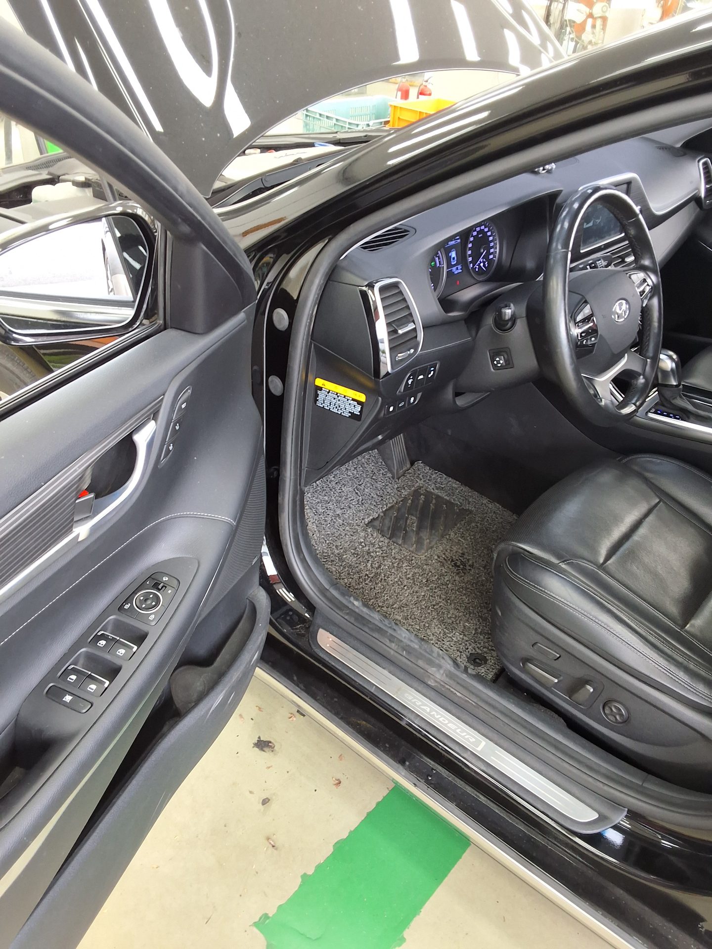 HYUNDAI GRANDEUR IG HYBRID 2.4 HEV EXCLUSIVE 2019 - zdjęcie 10