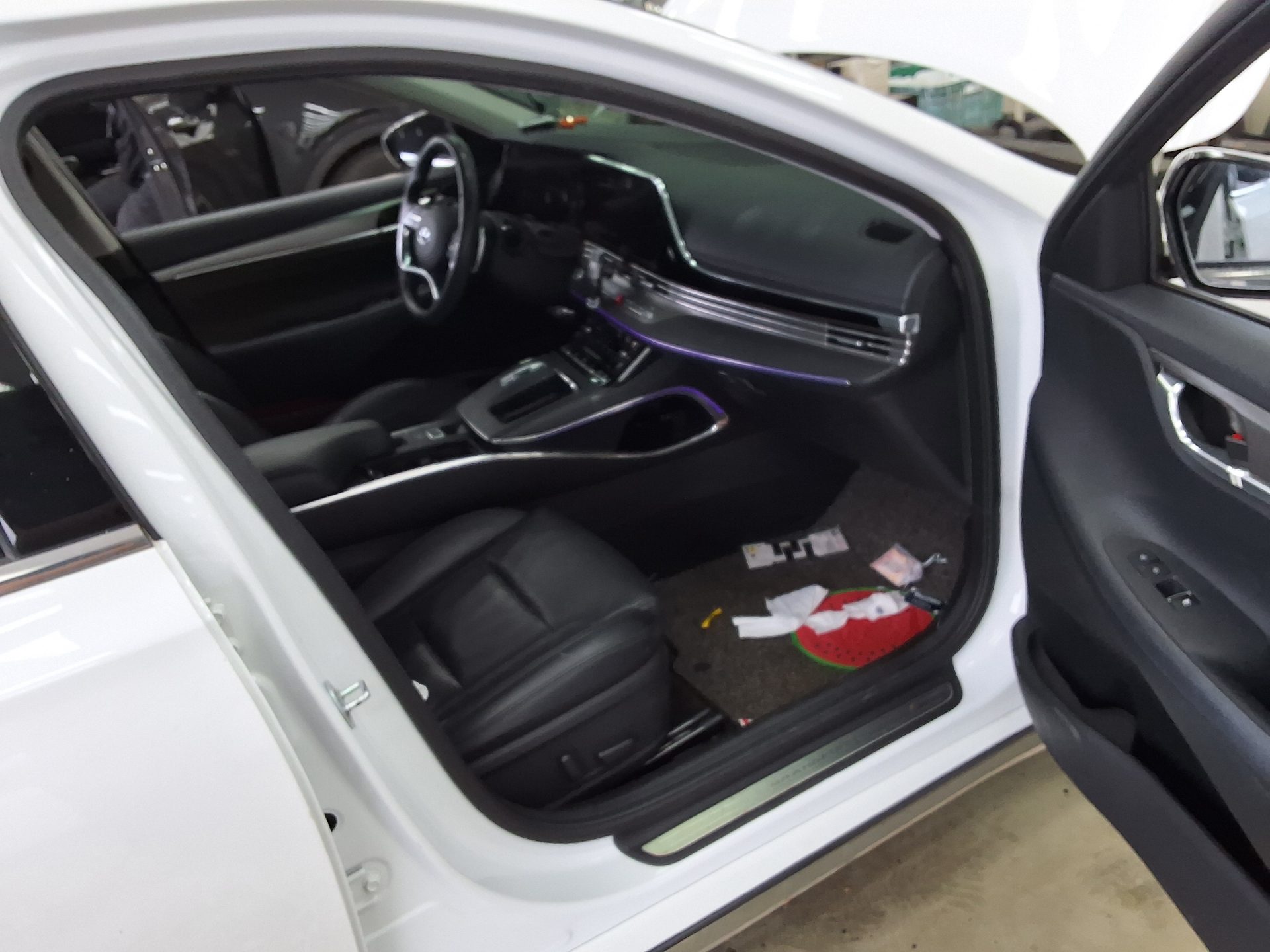 HYUNDAI THE NEW GRANDEUR IG GASOLINE 2.5 PREMIUM CHOICE 2020 - zdjęcie 14
