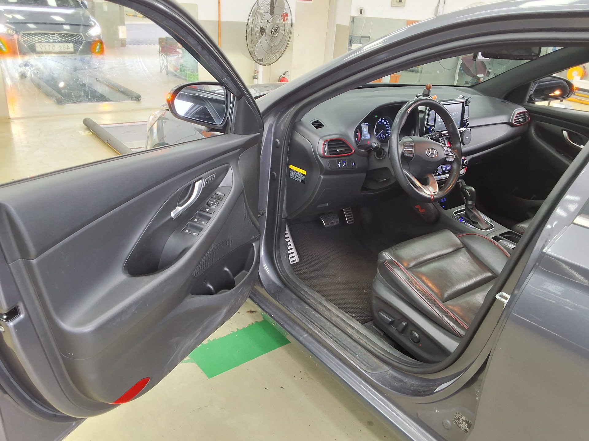 HYUNDAI i30 PD 1.6 TURBO SPORT PREMIUM 2017 - zdjęcie 10