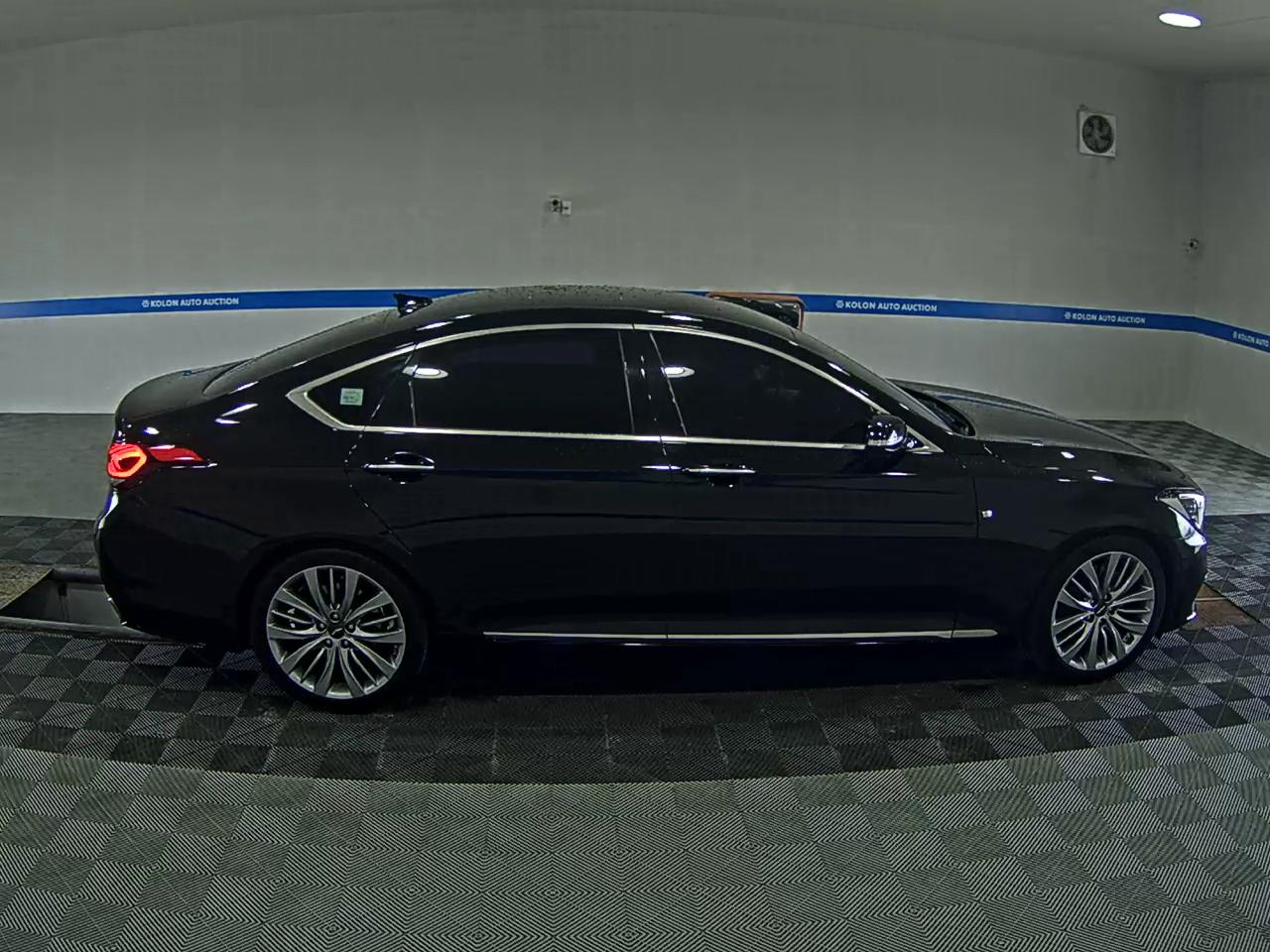 GENESIS G80 3.3 GDi AWD PREMIUM LUXURY 2017 - zdjęcie 4