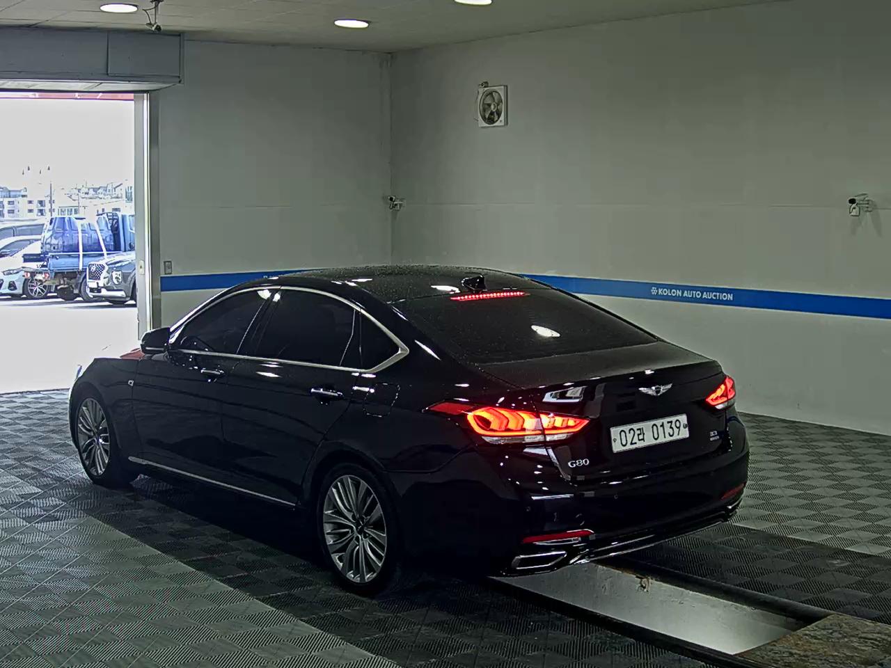 GENESIS G80 3.3 GDi AWD PREMIUM LUXURY 2017 - zdjęcie 6