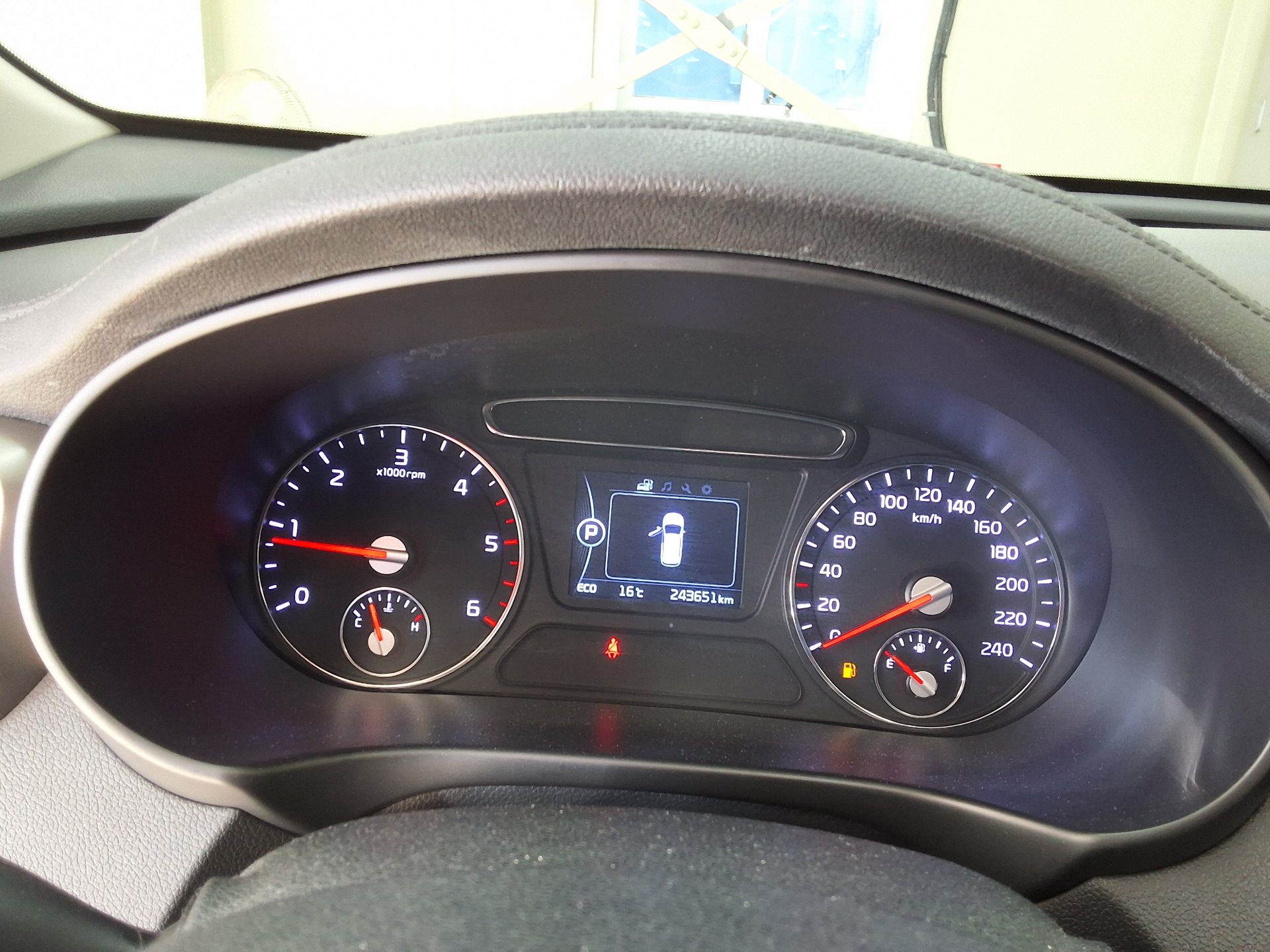 KIA ALL NEW SORENTO R2.0 2WD NOBLESSE 2015 - zdjęcie 10
