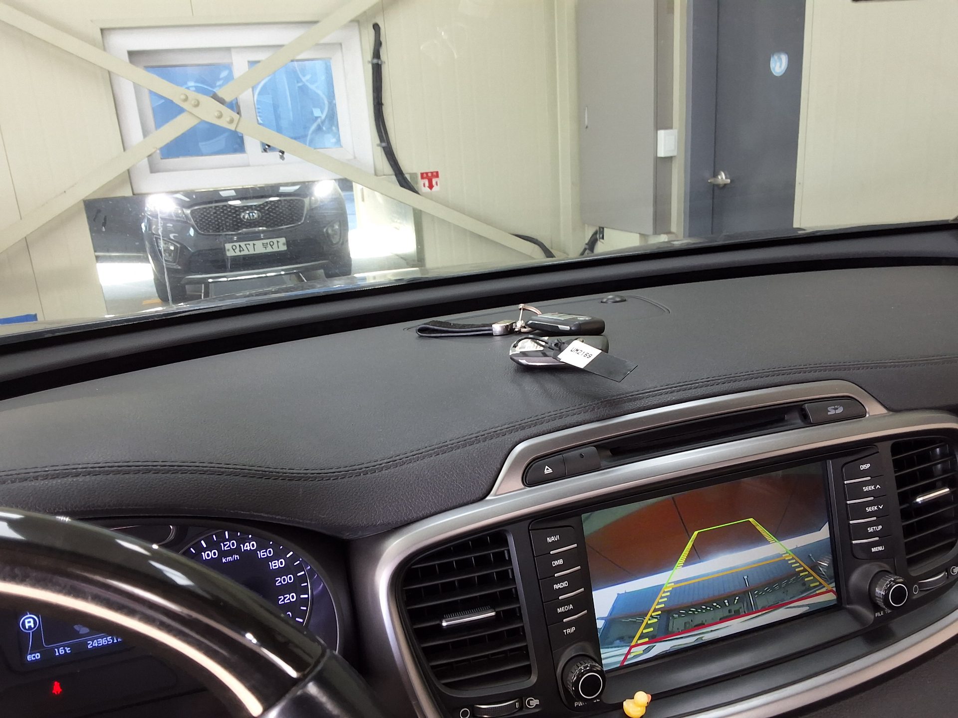 KIA ALL NEW SORENTO R2.0 2WD NOBLESSE 2015 - zdjęcie 25