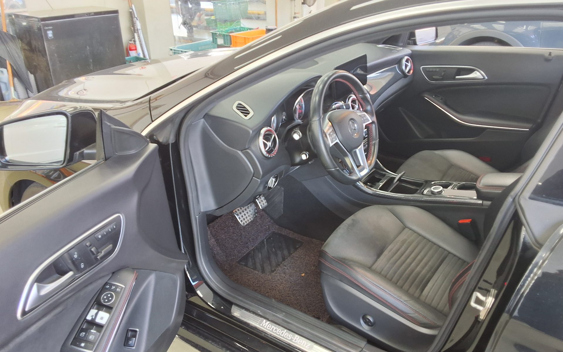 MERCEDES-BENZ CLA-CLASS CLA250 4MATIC 2015 - zdjęcie 10