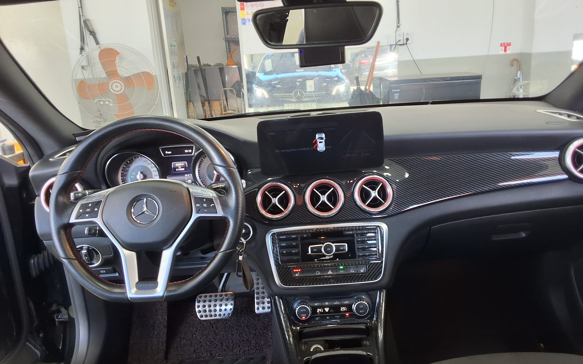 MERCEDES-BENZ CLA-CLASS CLA250 4MATIC 2015 - zdjęcie 11