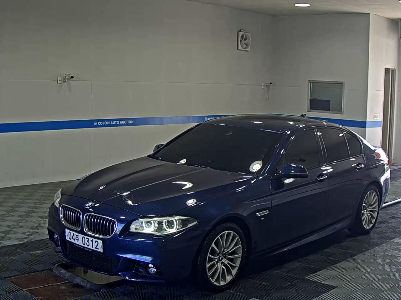 BMW 5 SERIES (6TH GEN) 520d M AERODYNAMIC 2016 - zdjęcie 2