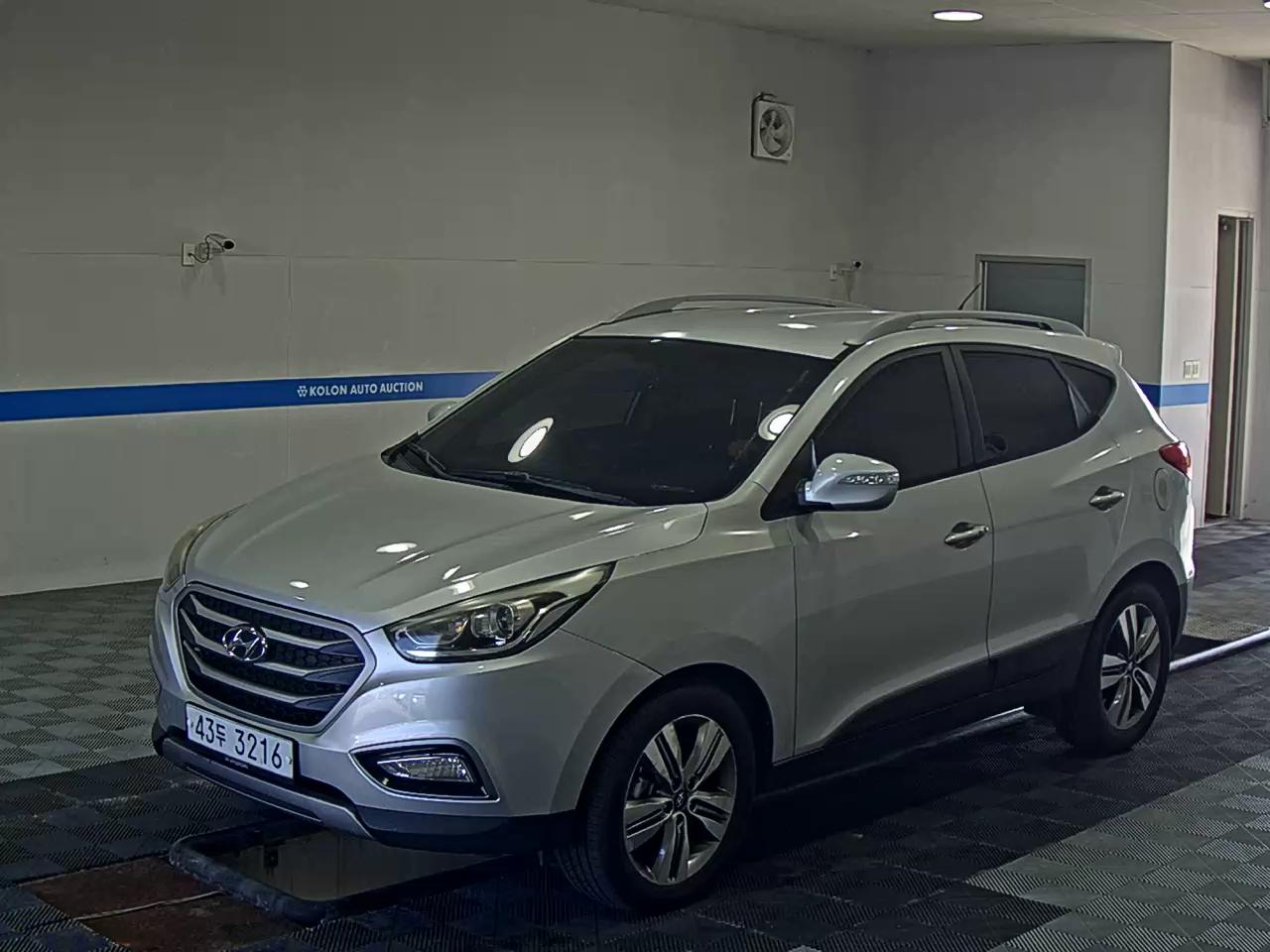 HYUNDAI NEW TUCSON ix DIESEL R2.0 2WD MODERN 2014 - zdjęcie 2
