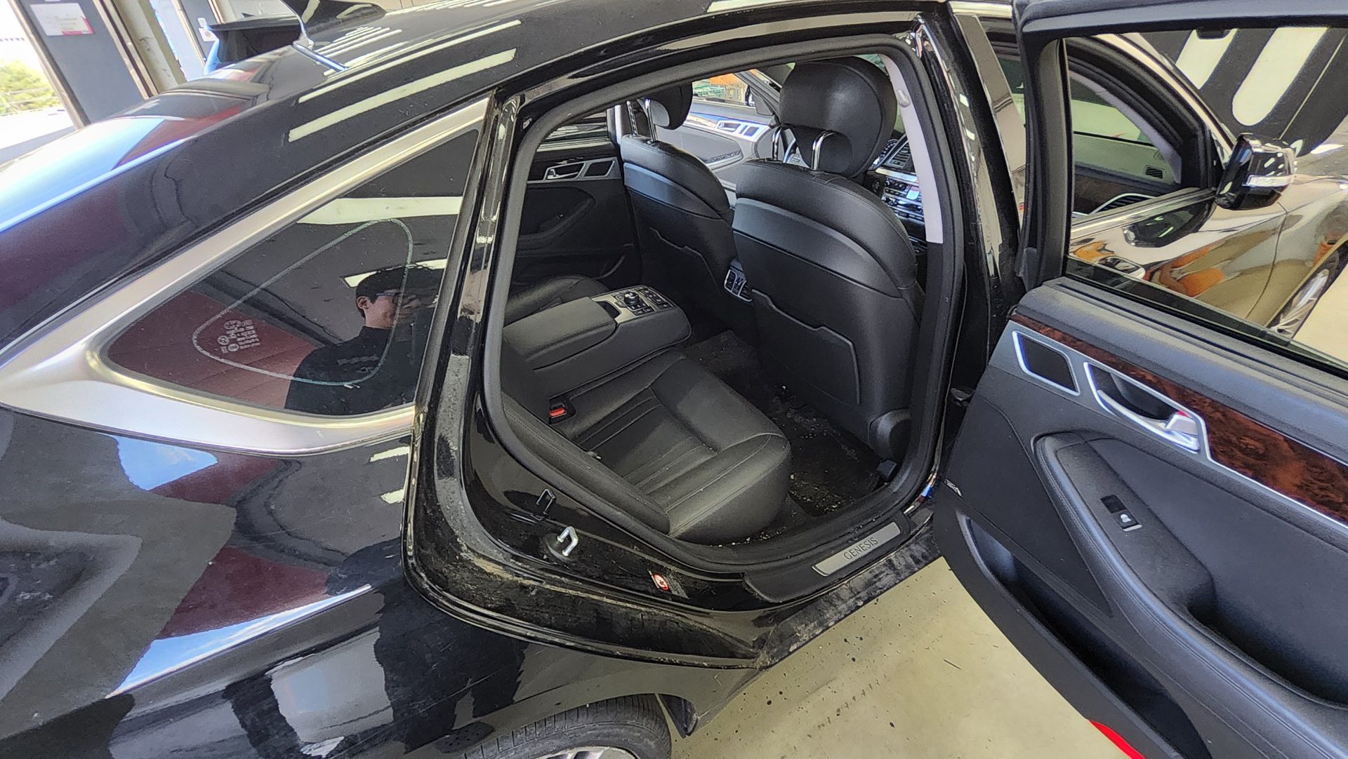 HYUNDAI GENESIS DH G330 PREMIUM 2016 - zdjęcie 13
