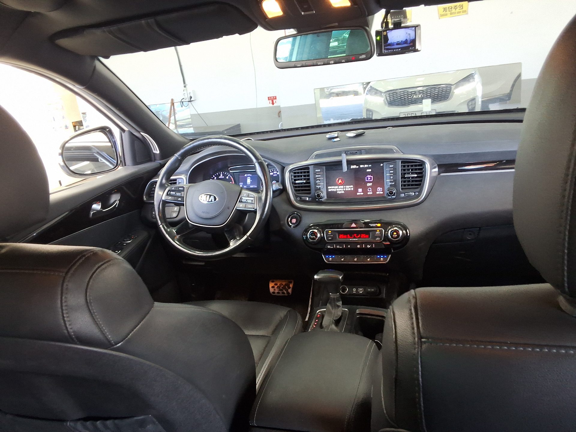 KIA THE NEW SORENTO DIESEL R2.2 2WD NOBLESSE SPECIAL 2019 - zdjęcie 11