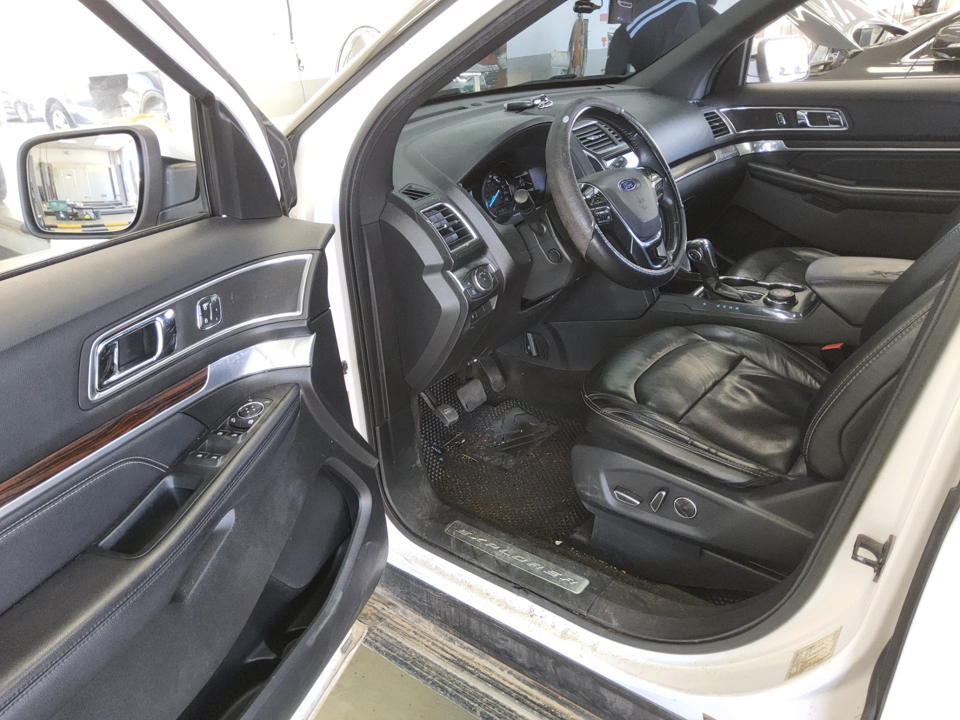 FORD EXPLORER (5TH GEN) 2.3 AWD LIMITED 2018 - zdjęcie 10
