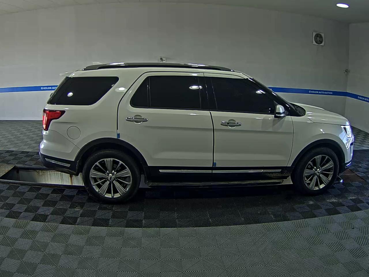 FORD EXPLORER (5TH GEN) 2.3 AWD LIMITED 2018 - zdjęcie 4